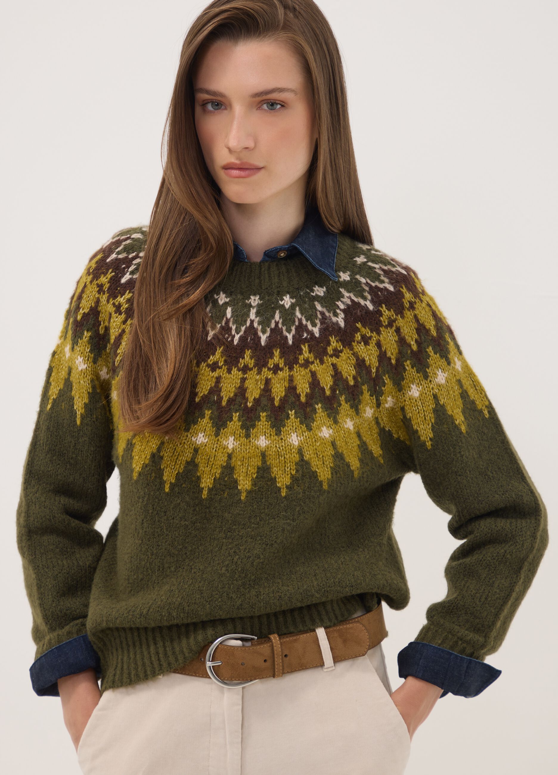 Maglia verde jacquard girocollo