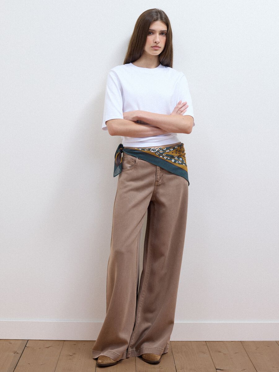 White boxy-fit T-shirt in cotton and viscose blend_2