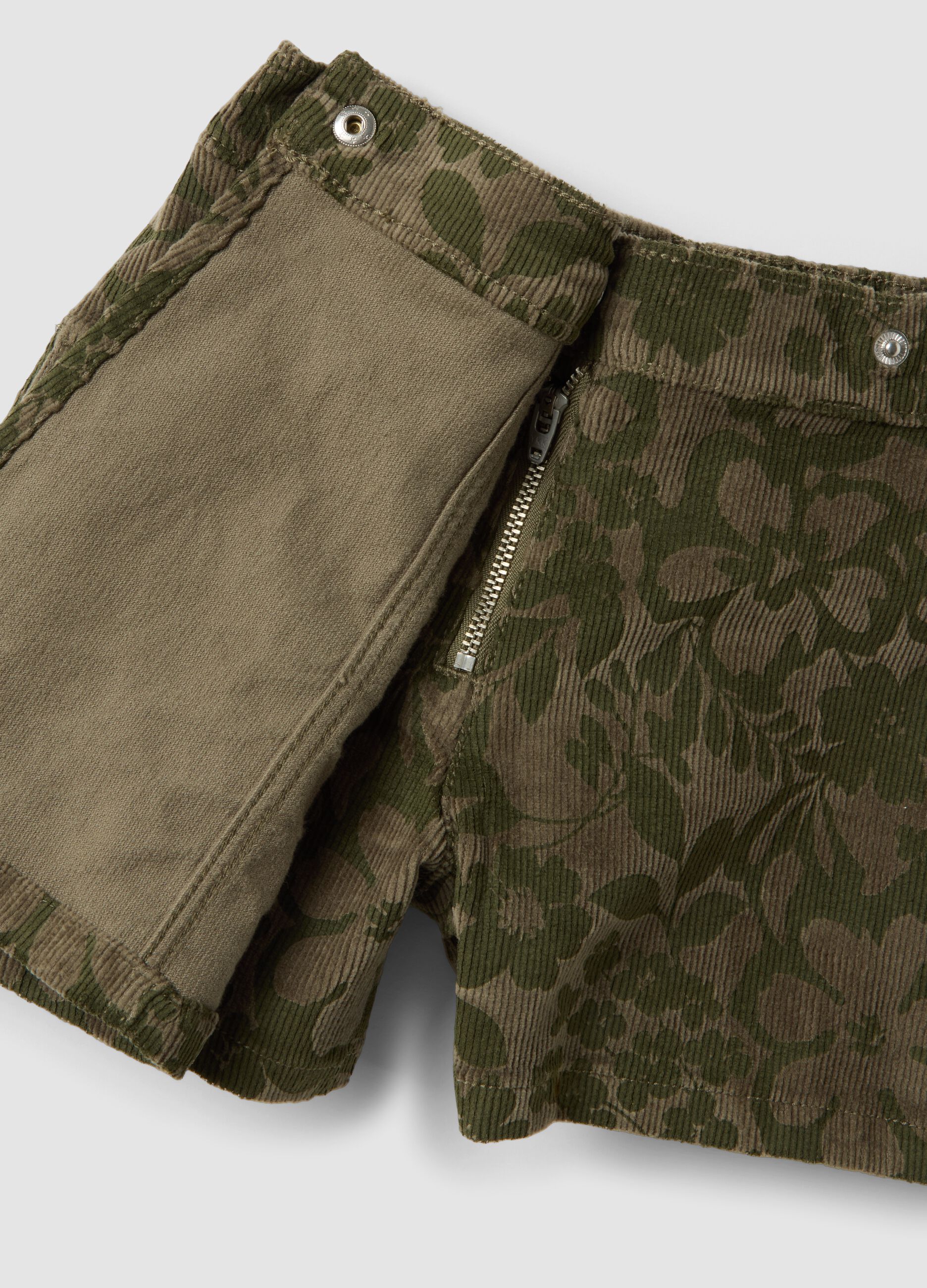 Gonna pantalone verde in cotone elasticizzato a coste