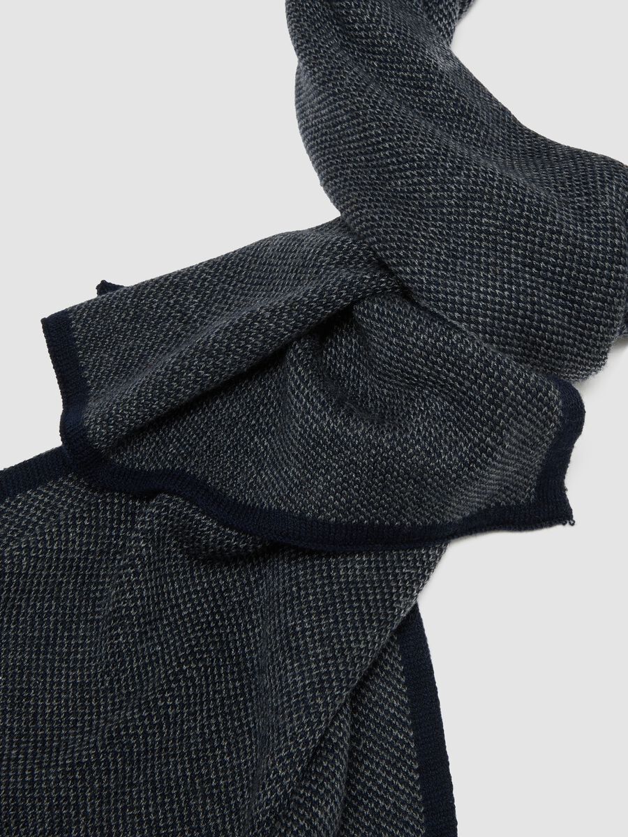 Blue knitted wool-blend scarf_1