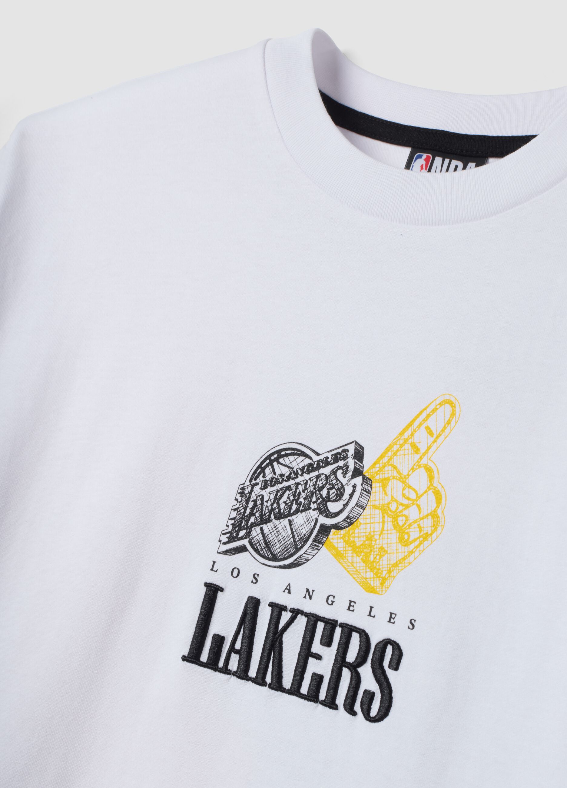 White pure cotton T-shirt with Lakers print
