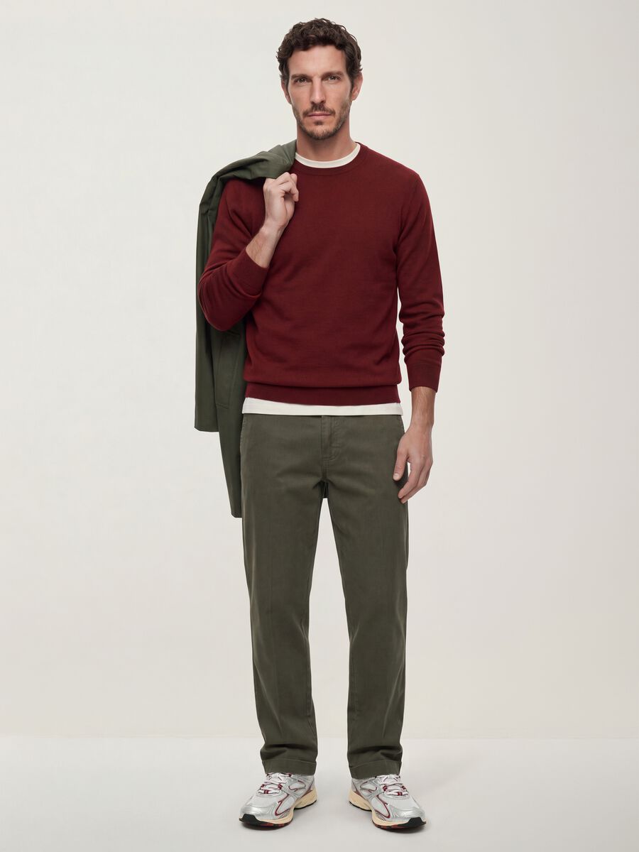 Red crew-neck jumper in viscose blend, regular fit_1