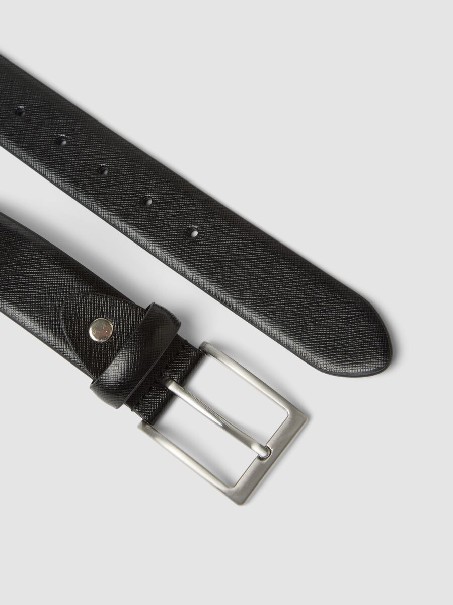 Black genuine leather belt with metal buckle_1