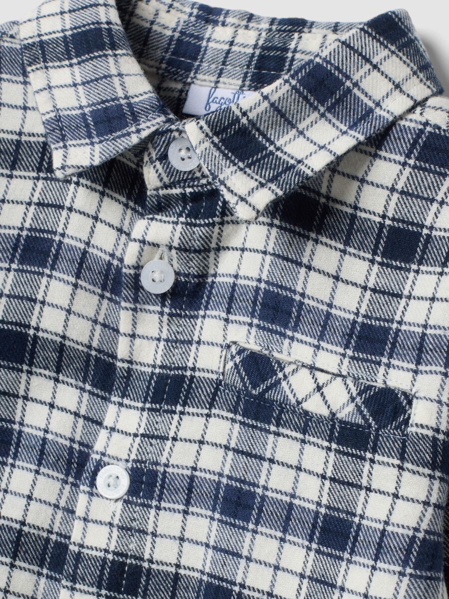 White checked shirt in pure cotton flannel_2