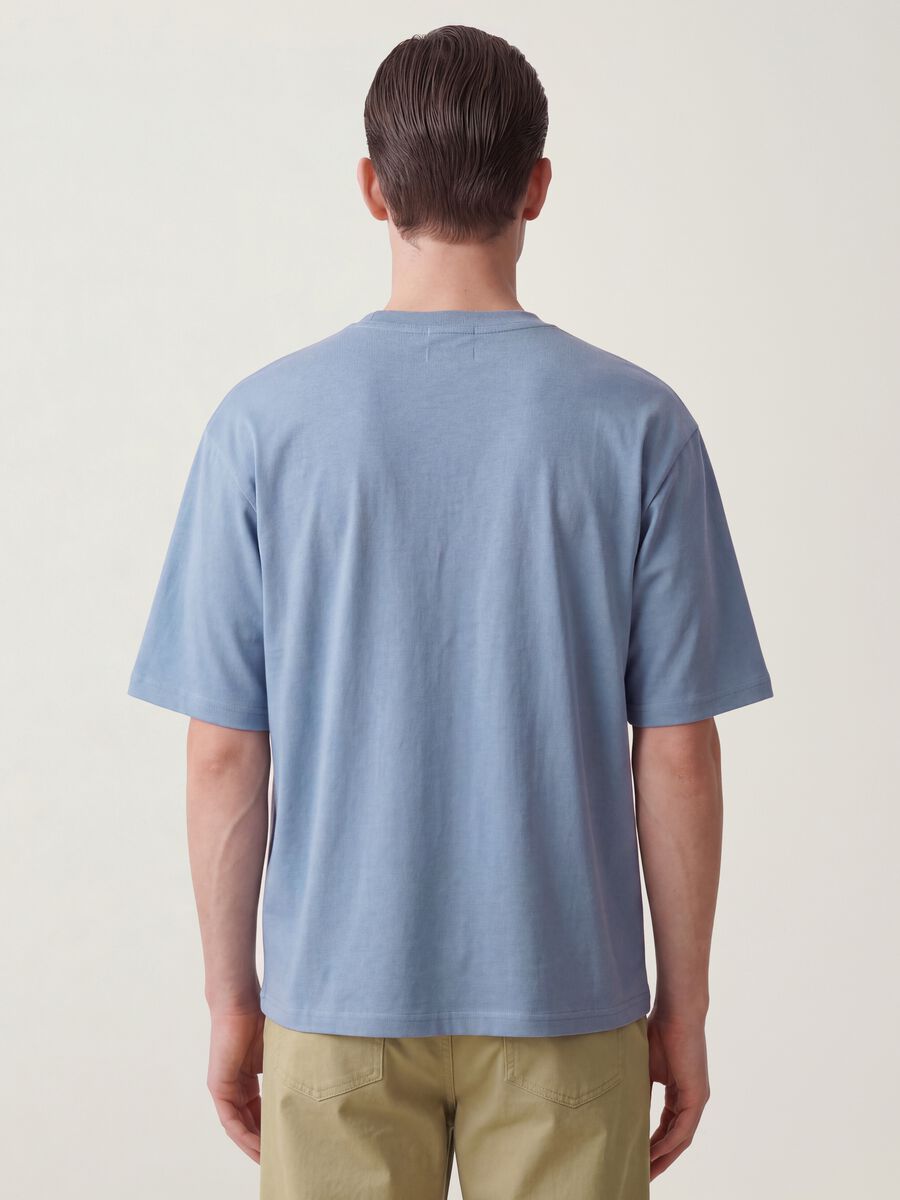 تيشيرت The Iconic Tee أزرق من قطن خالص بأكمام قصيرة وقصّة مريحة_3