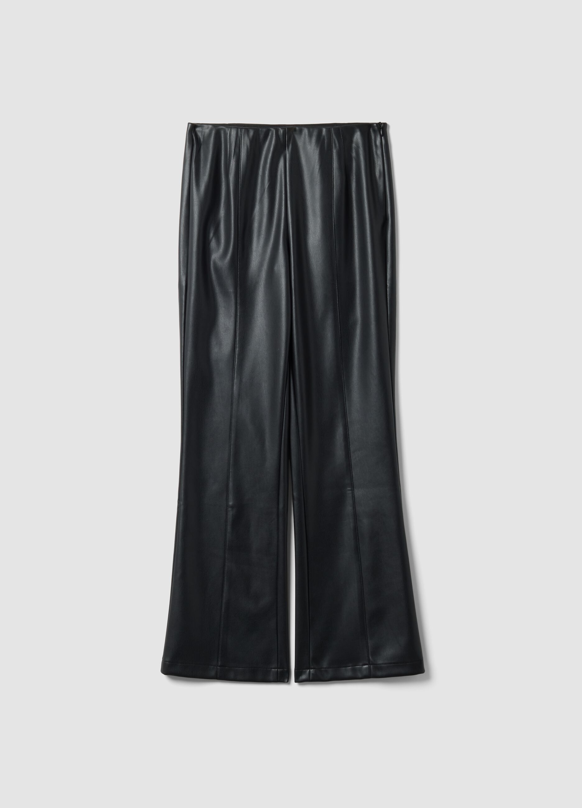 Leggings neri flare con vita regular ed elastico