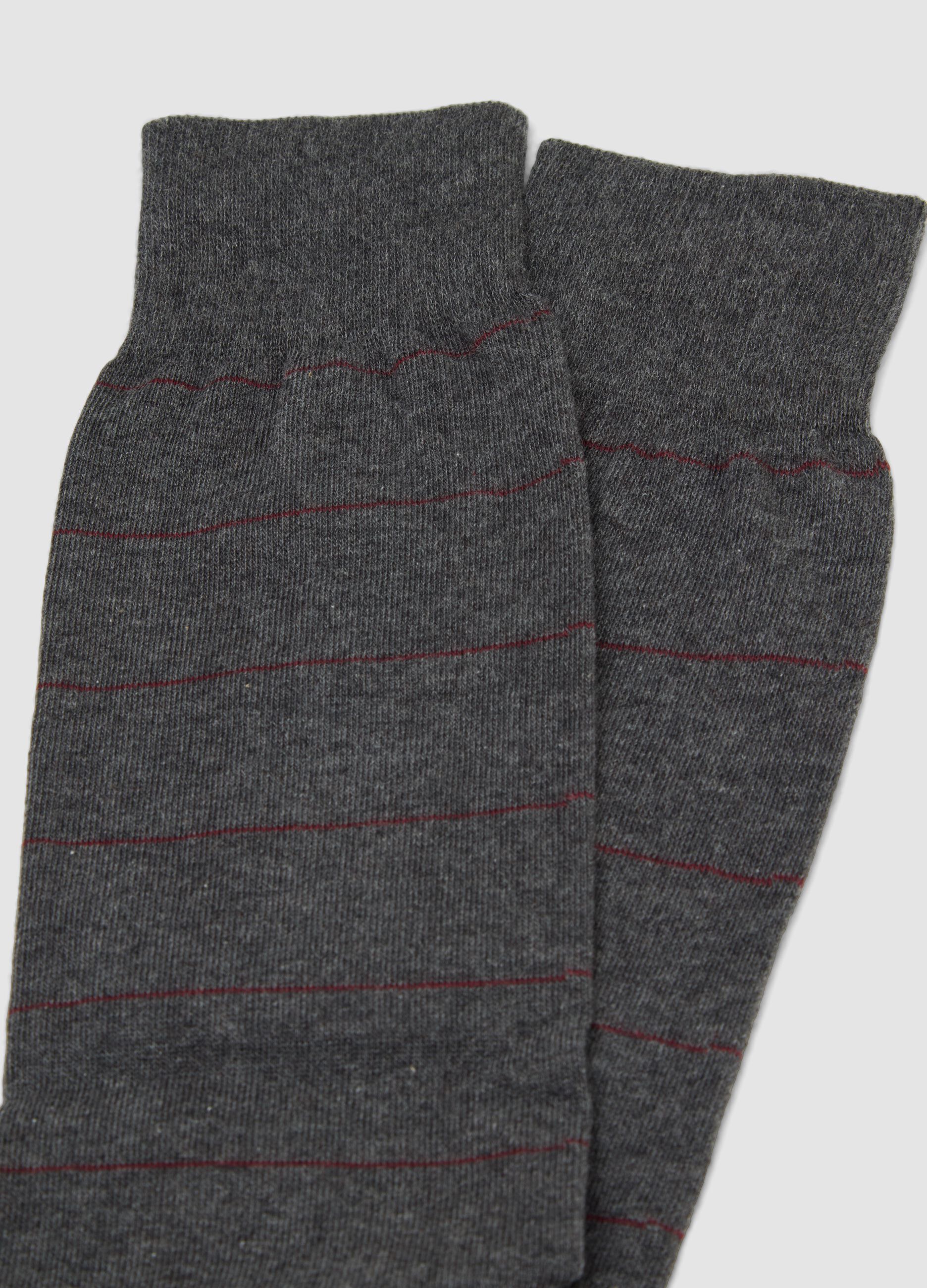Men&rsquo;s grey marl long socks in stretch cotton