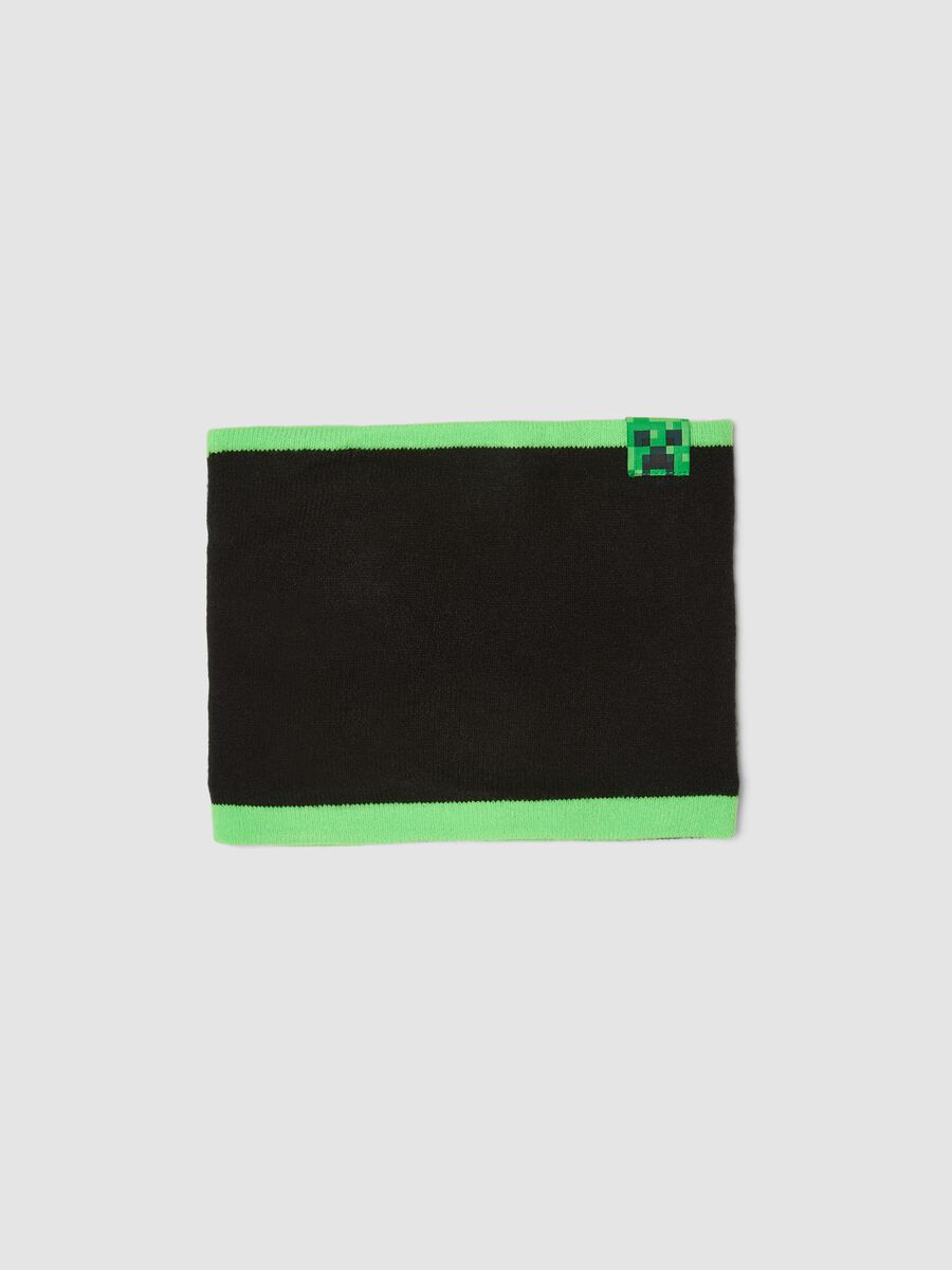 Black and green knitted Minecraft scarf_0