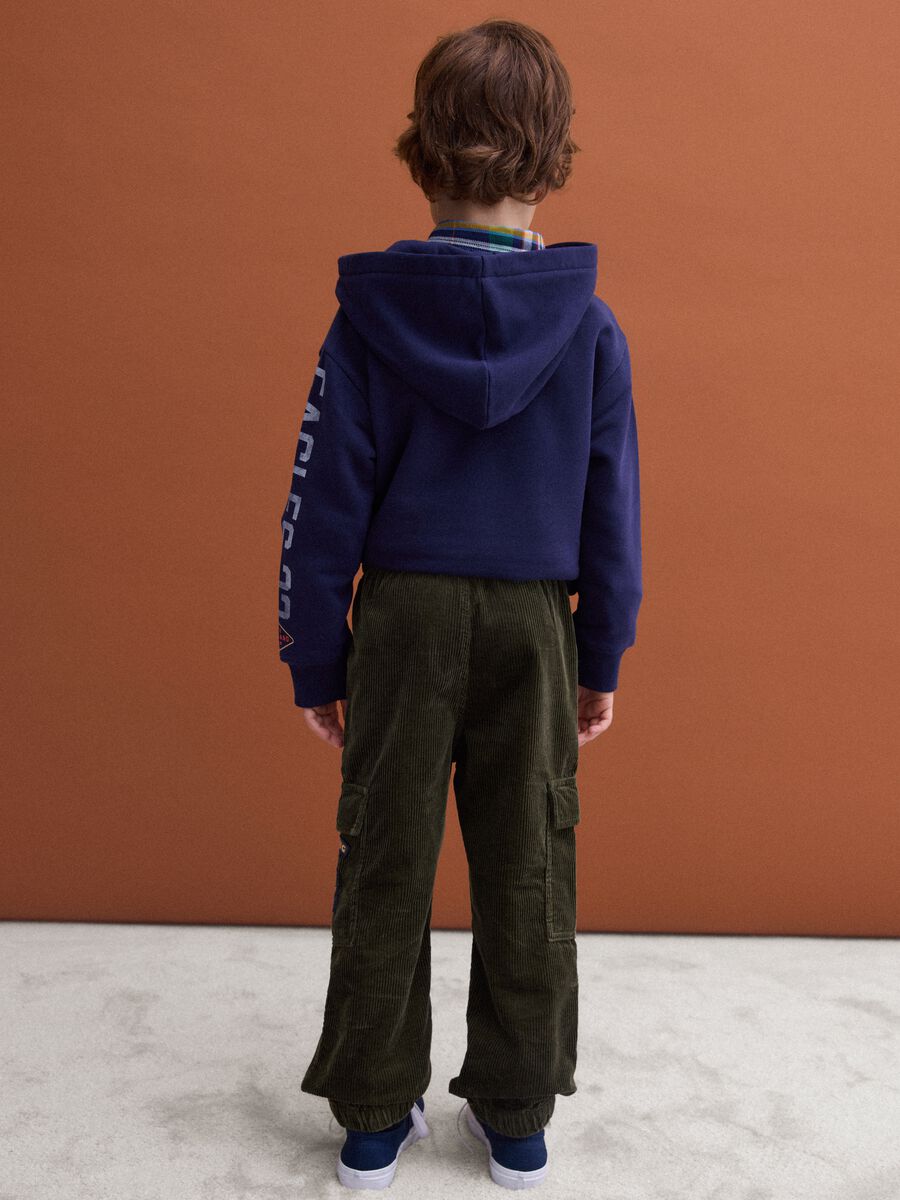 Green pure cotton cargo joggers, relaxed fit_2