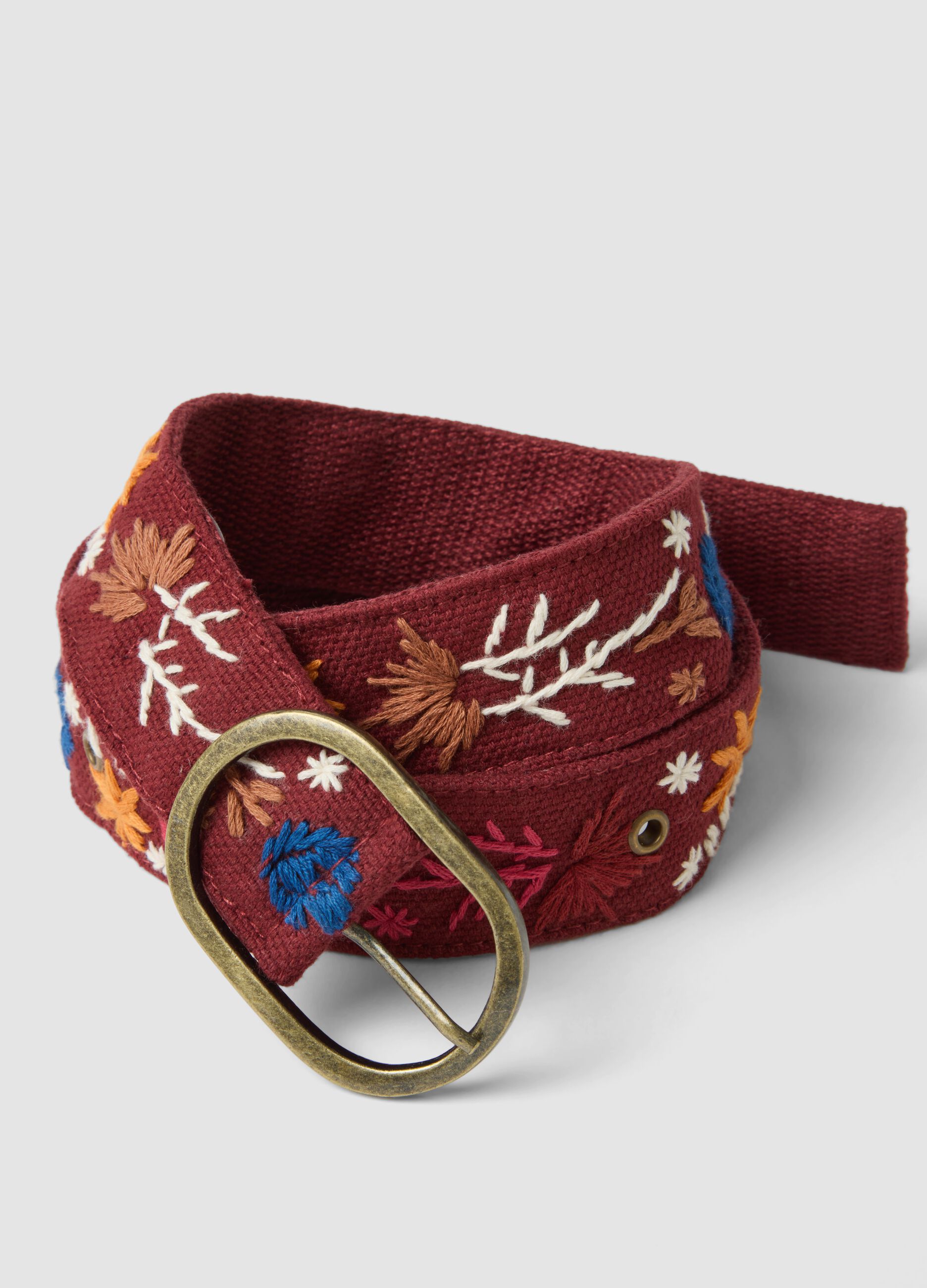 Red embroidered belt in pure cotton