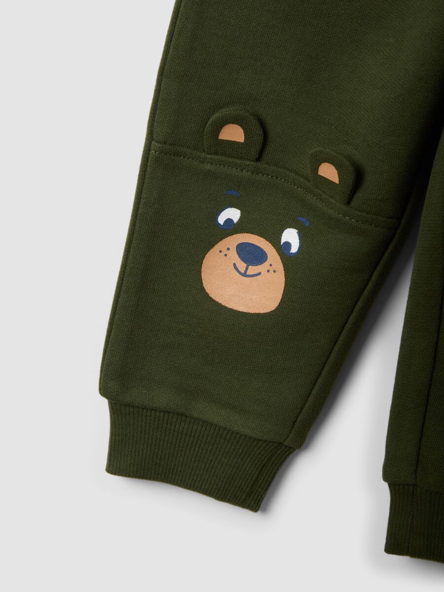 Green pure cotton over-fit joggers with teddy bear print_2