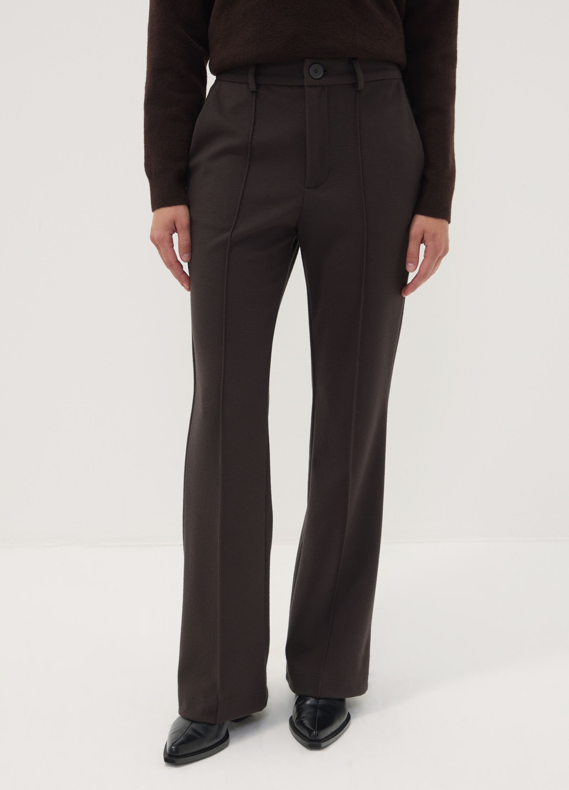 Pantaloni marroni in viscosa elasticizzata straight fit
