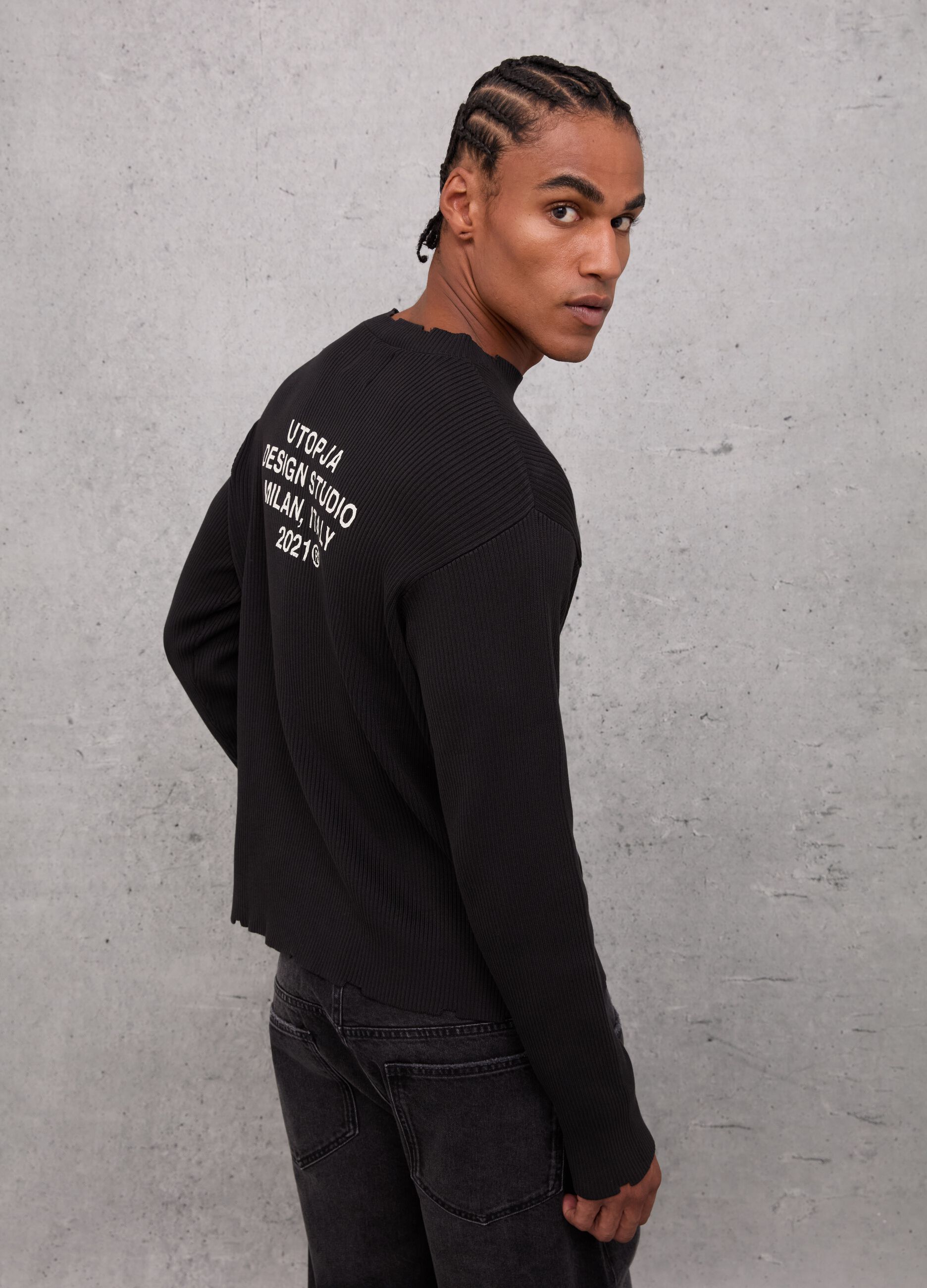 Light Knit Crewneck Black