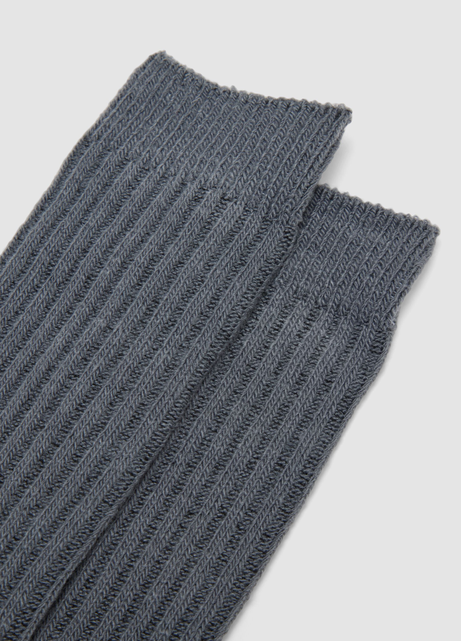 Grey ribbed stretch-fabric socks