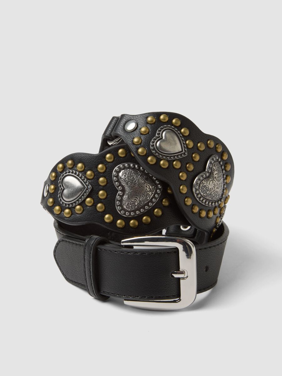 Black belt with buckle and heart appliqu&eacute;s_2