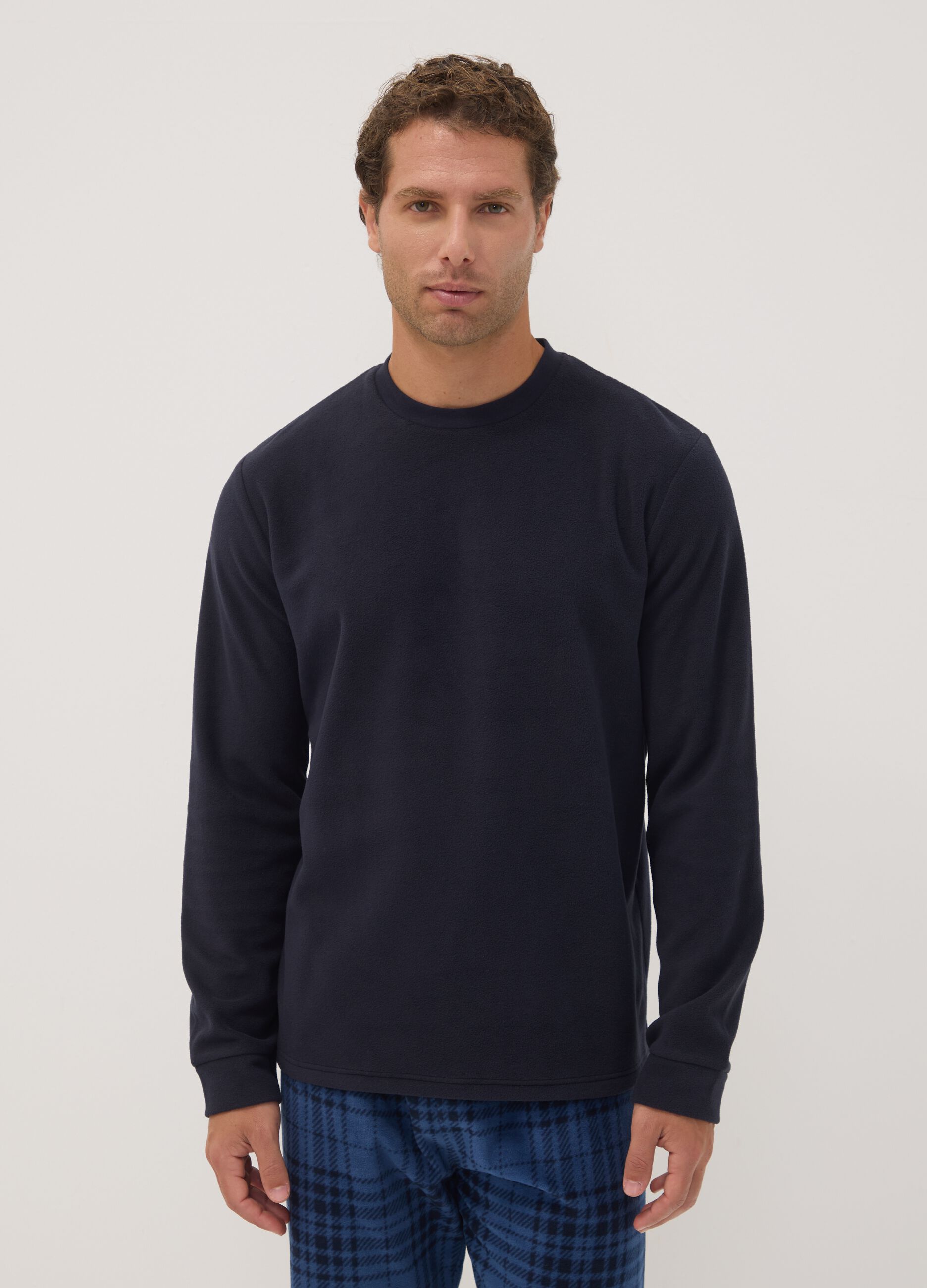 Pigiama blu navy con girocollo e pantaloni a quadri regular fit