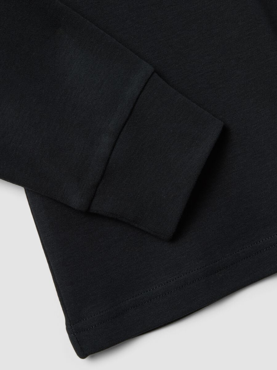 T-shirt nera in puro cotone girocollo a maniche lunghe regular fit_1