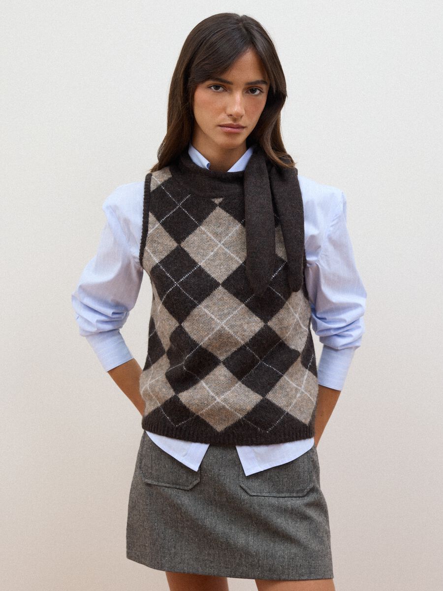 Brown stretch wool gilet with stand collar_0