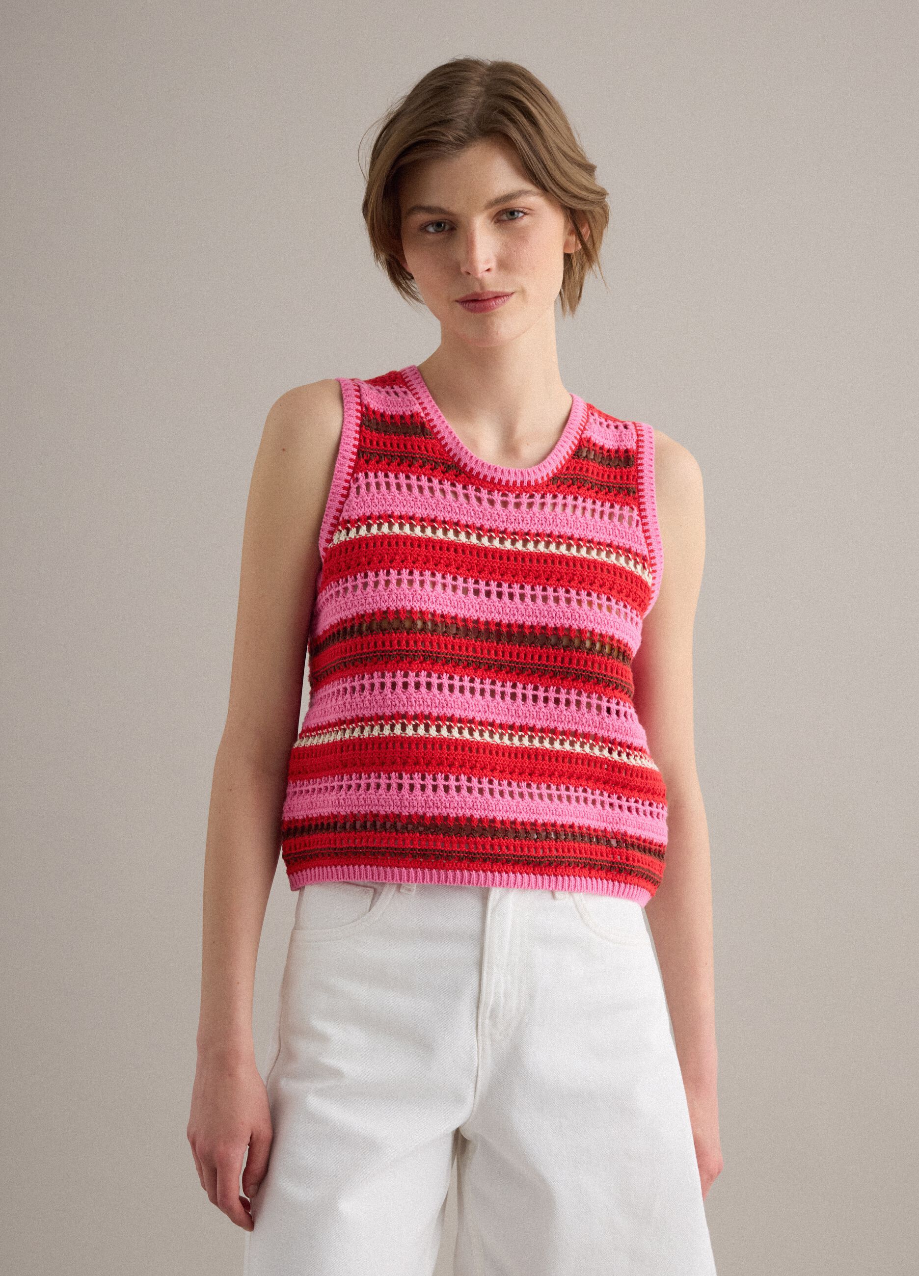 Multicolour striped pure cotton knitted vest, regular fit