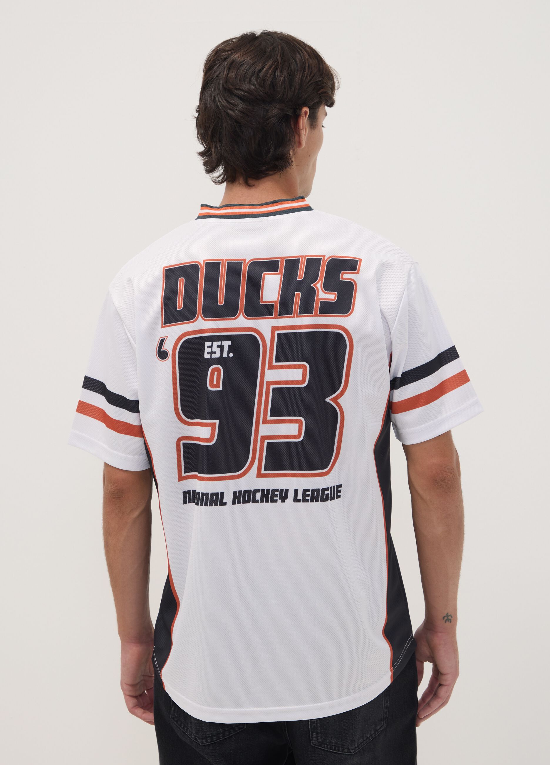 White sports T-shirt with Anaheim Ducks print