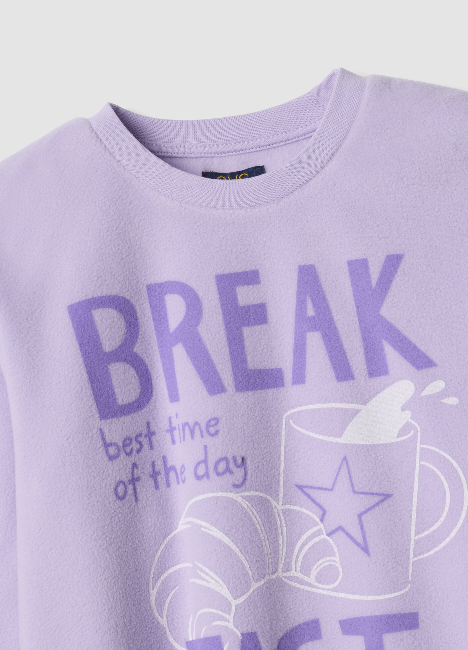 Purple fleece crew-neck pyjamas with long trousers, regular fit