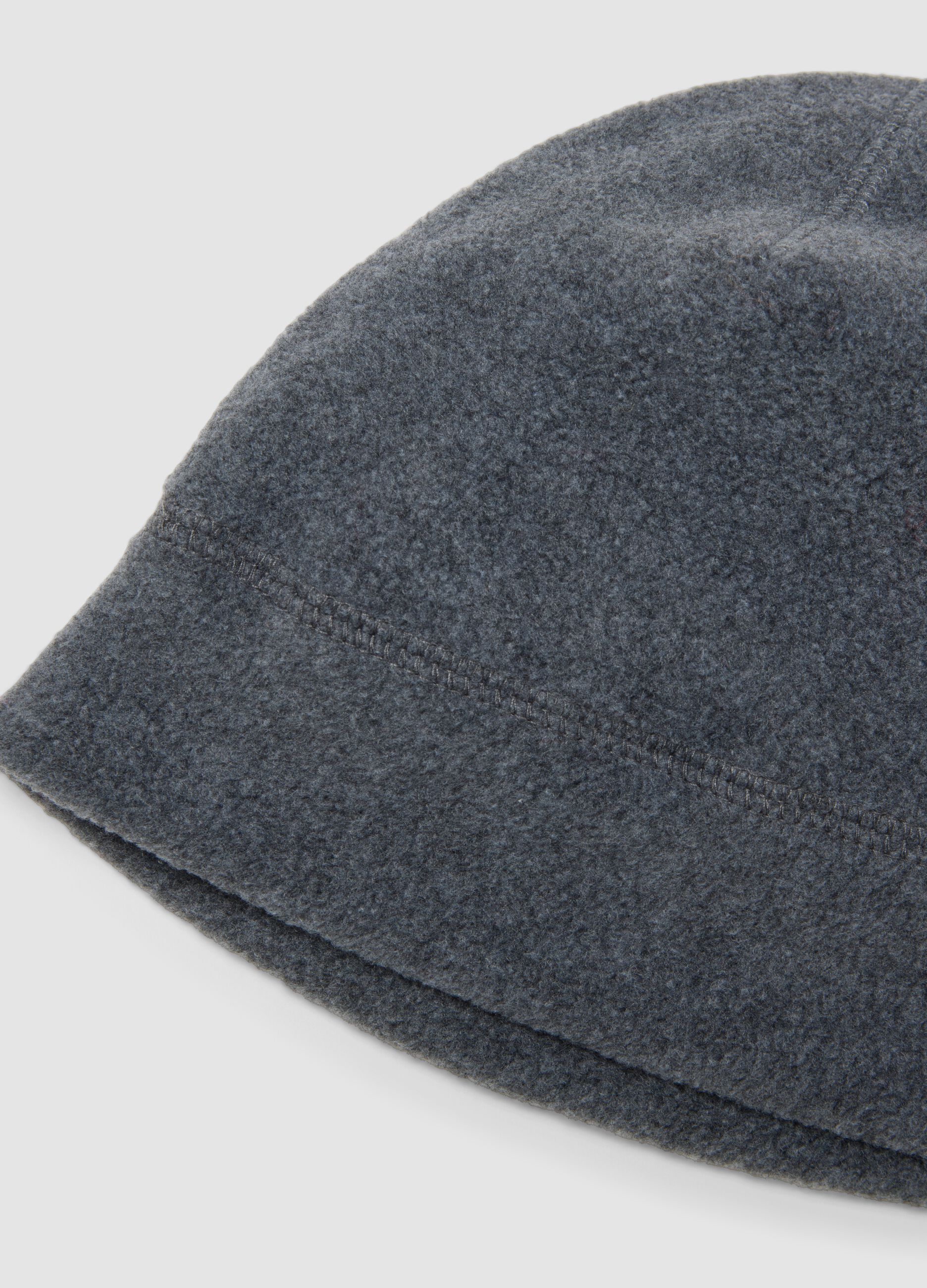 Grey fleece beanie