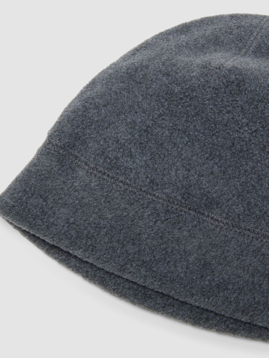 Grey fleece beanie_1