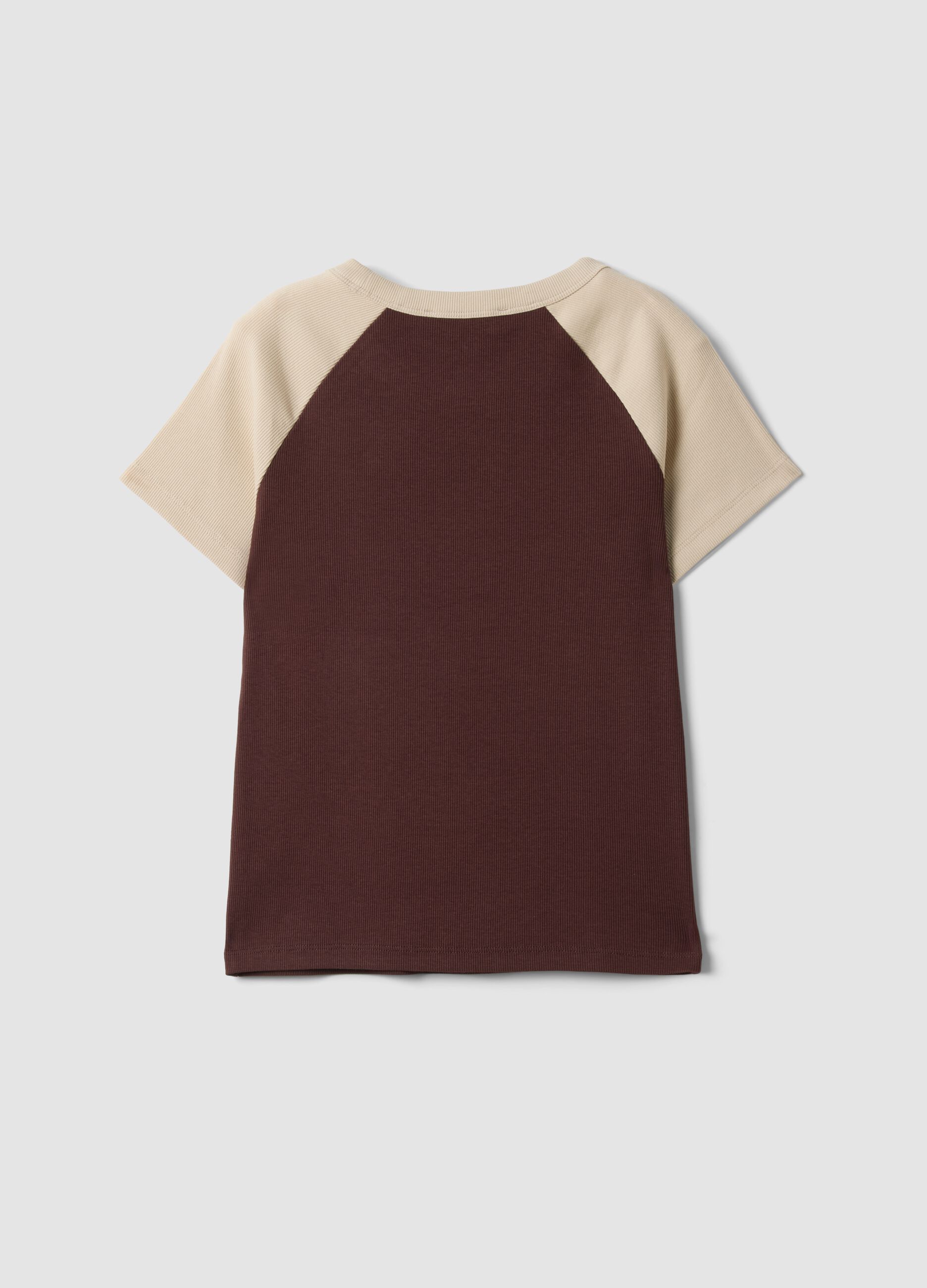 Brown stretch cotton crew-neck T-shirt with contrasting sleeves