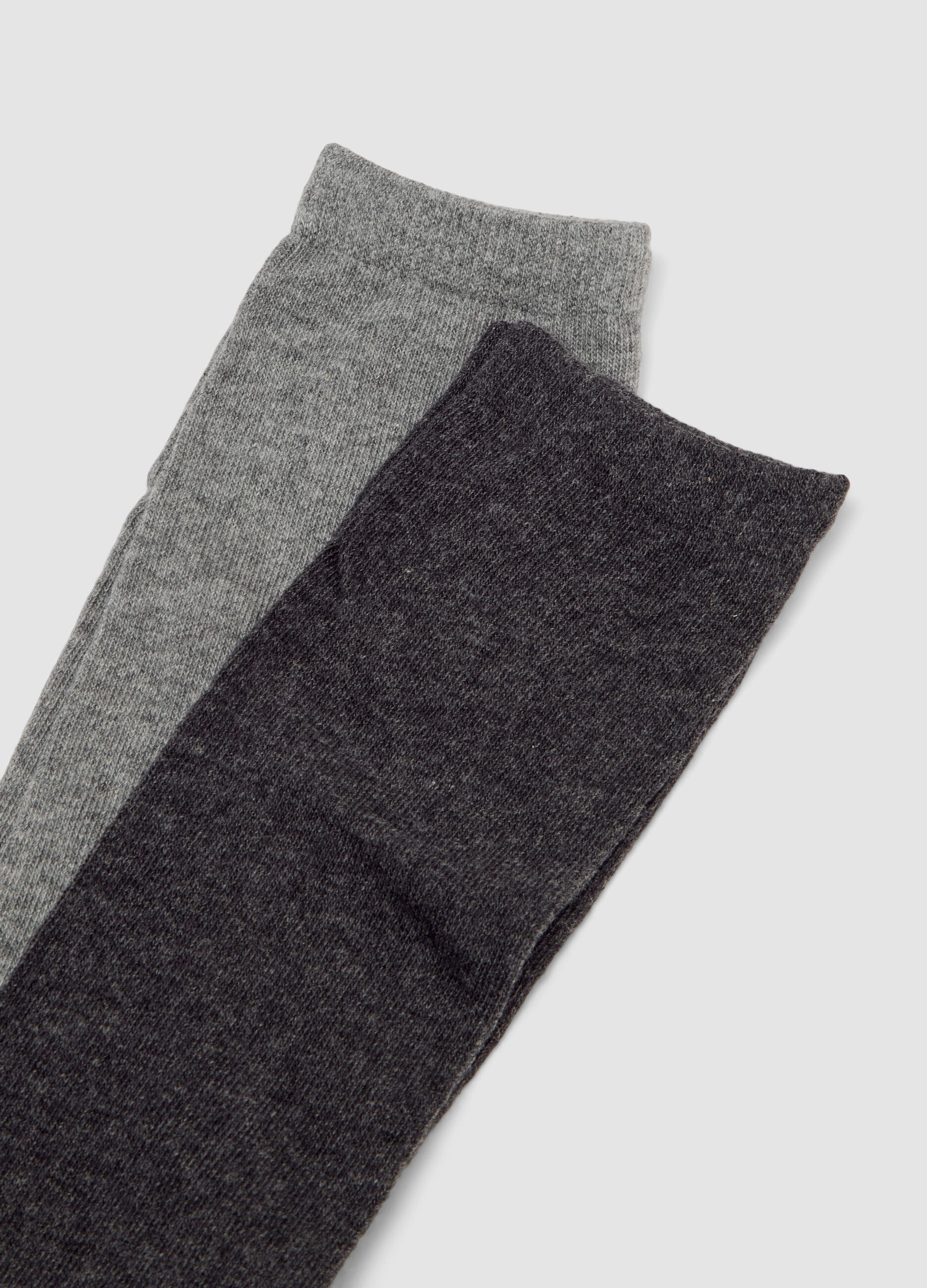 Three-pack of grey socks in organic stretch cotton
