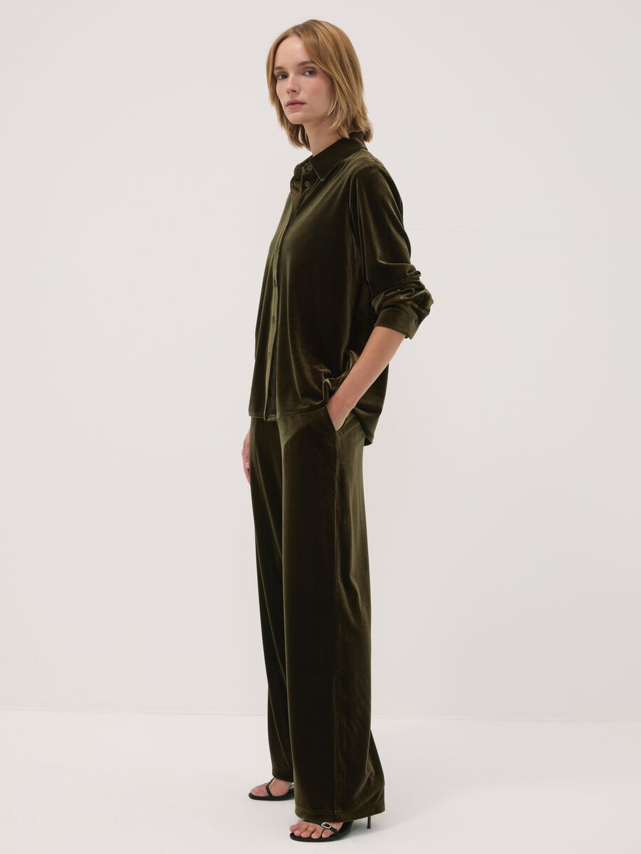 Green wide-leg trousers in stretch velour fabric_1
