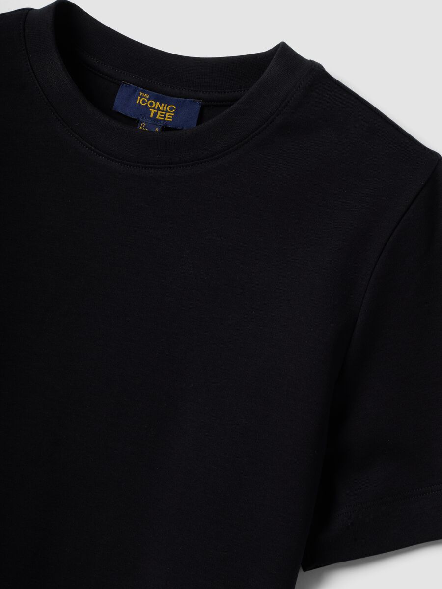 The Iconic Tee relaxed-fit black pure cotton short-sleeve T-shirt_6