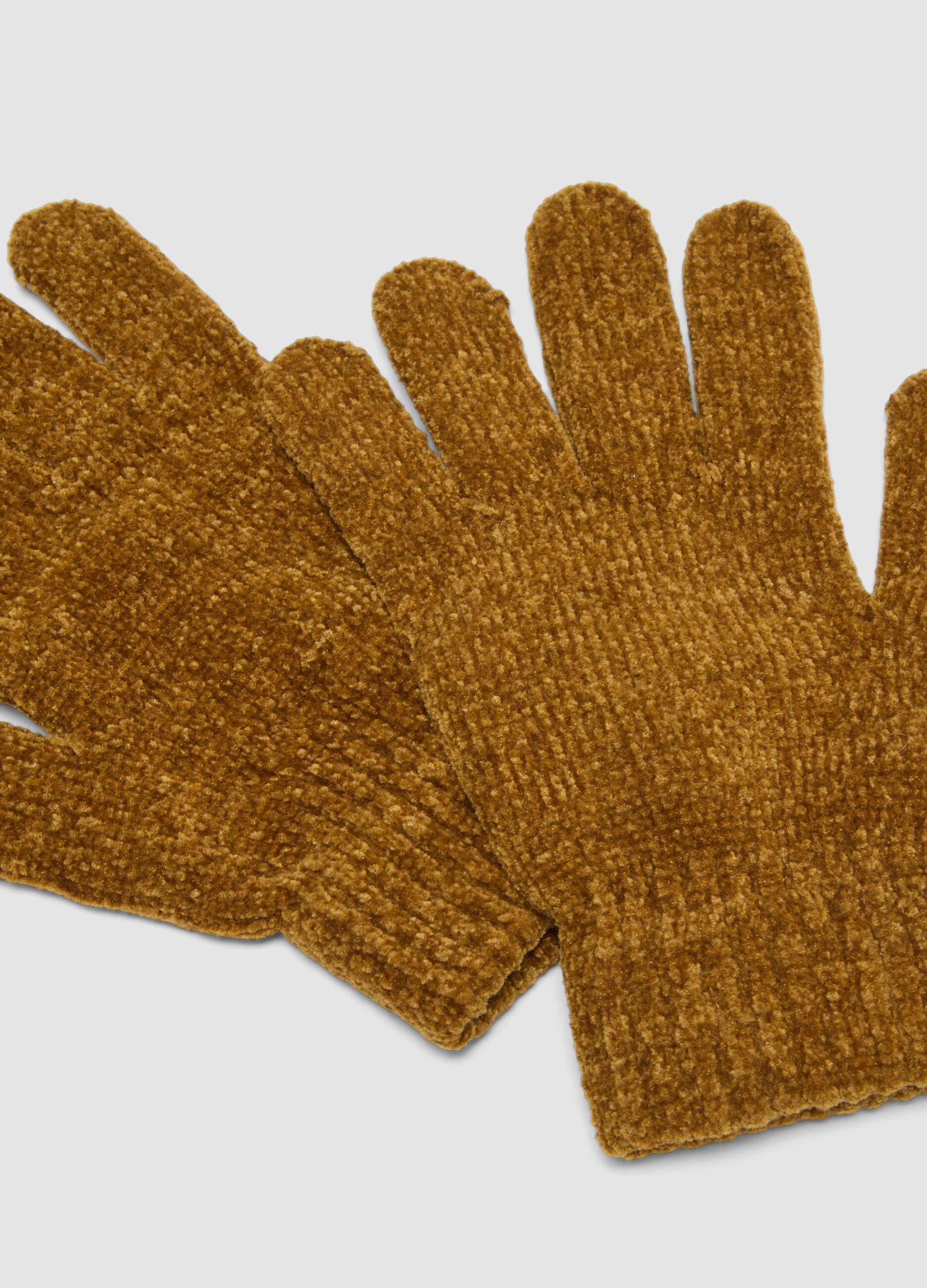 2-pack black and camel stretch-fabric gloves