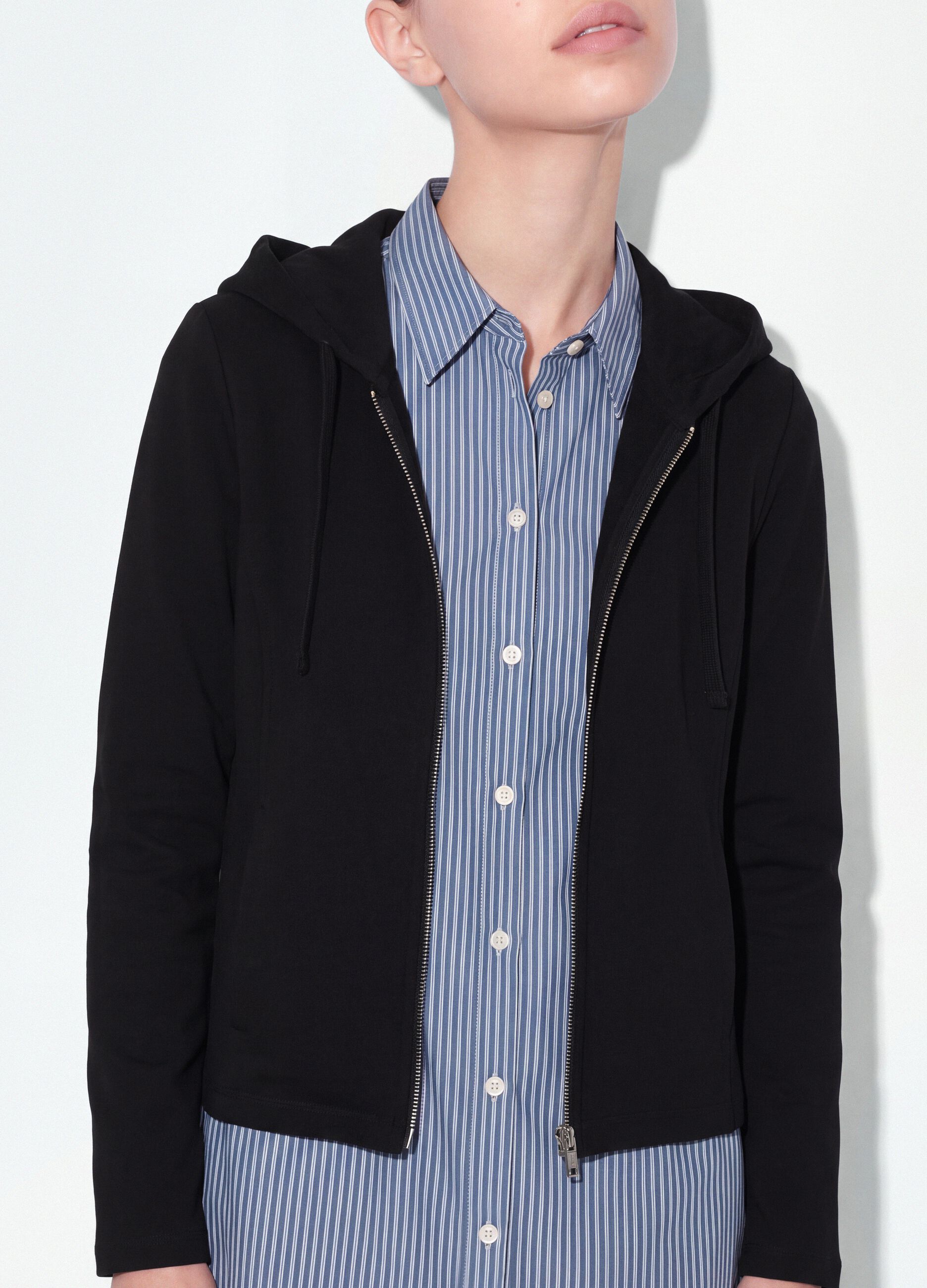 Black full-zip pure cotton hoodie, fitted