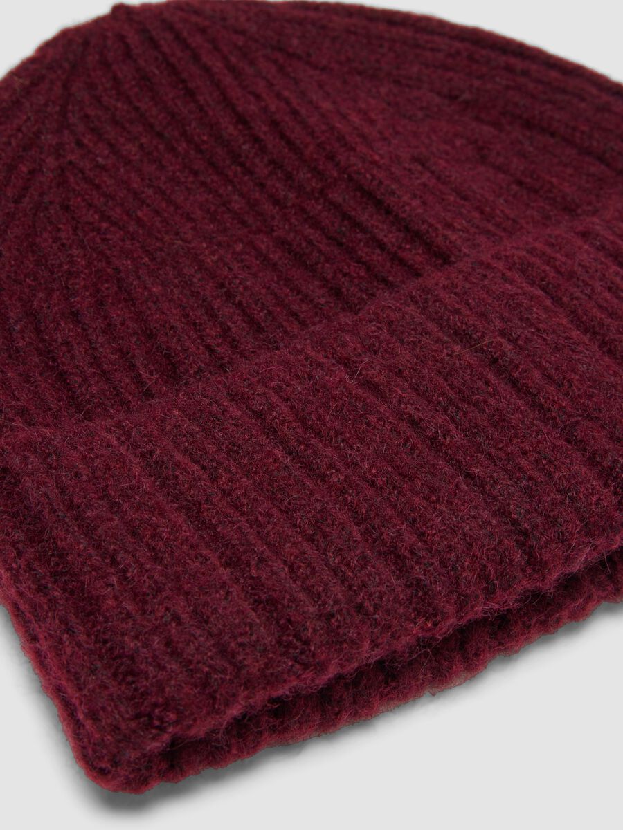 Burgundy ribbed stretch-wool beanie_1