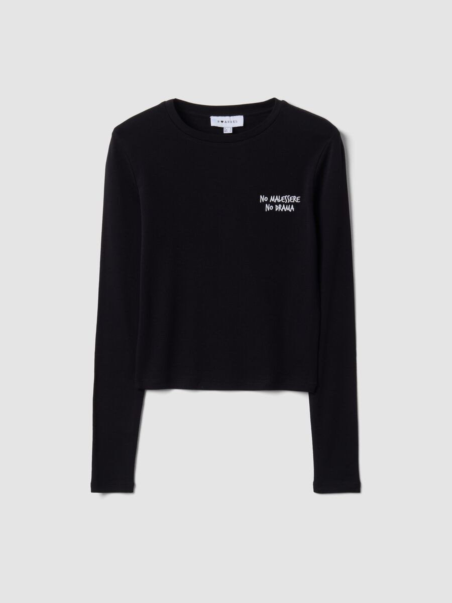 Black pure cotton T-shirt with chest lettering_4