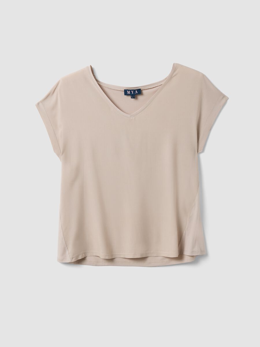 Beige pure viscose V-neck T-shirt, regular fit_4