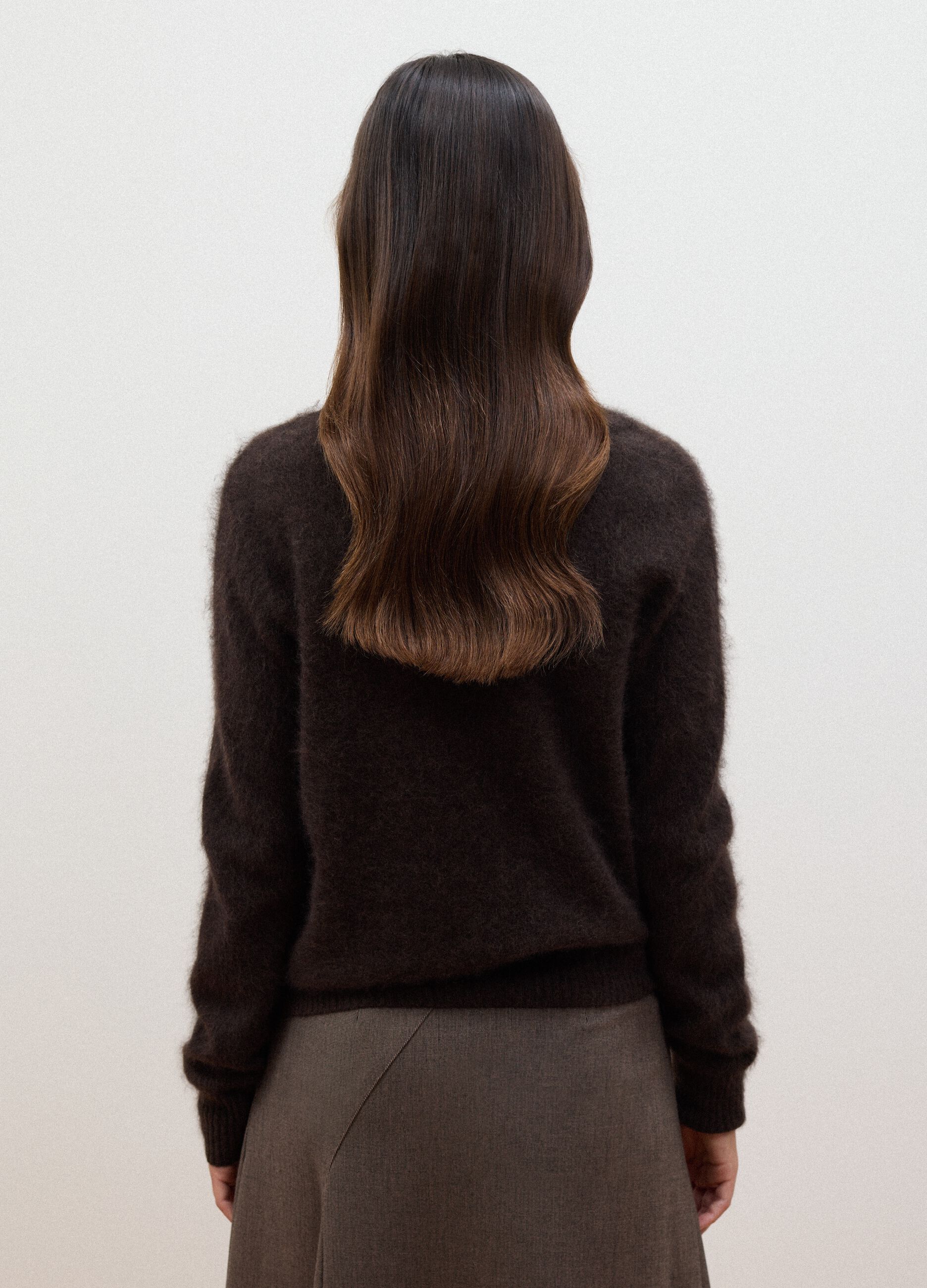 Maglia girocollo marrone in misto lana e cashmere over fit