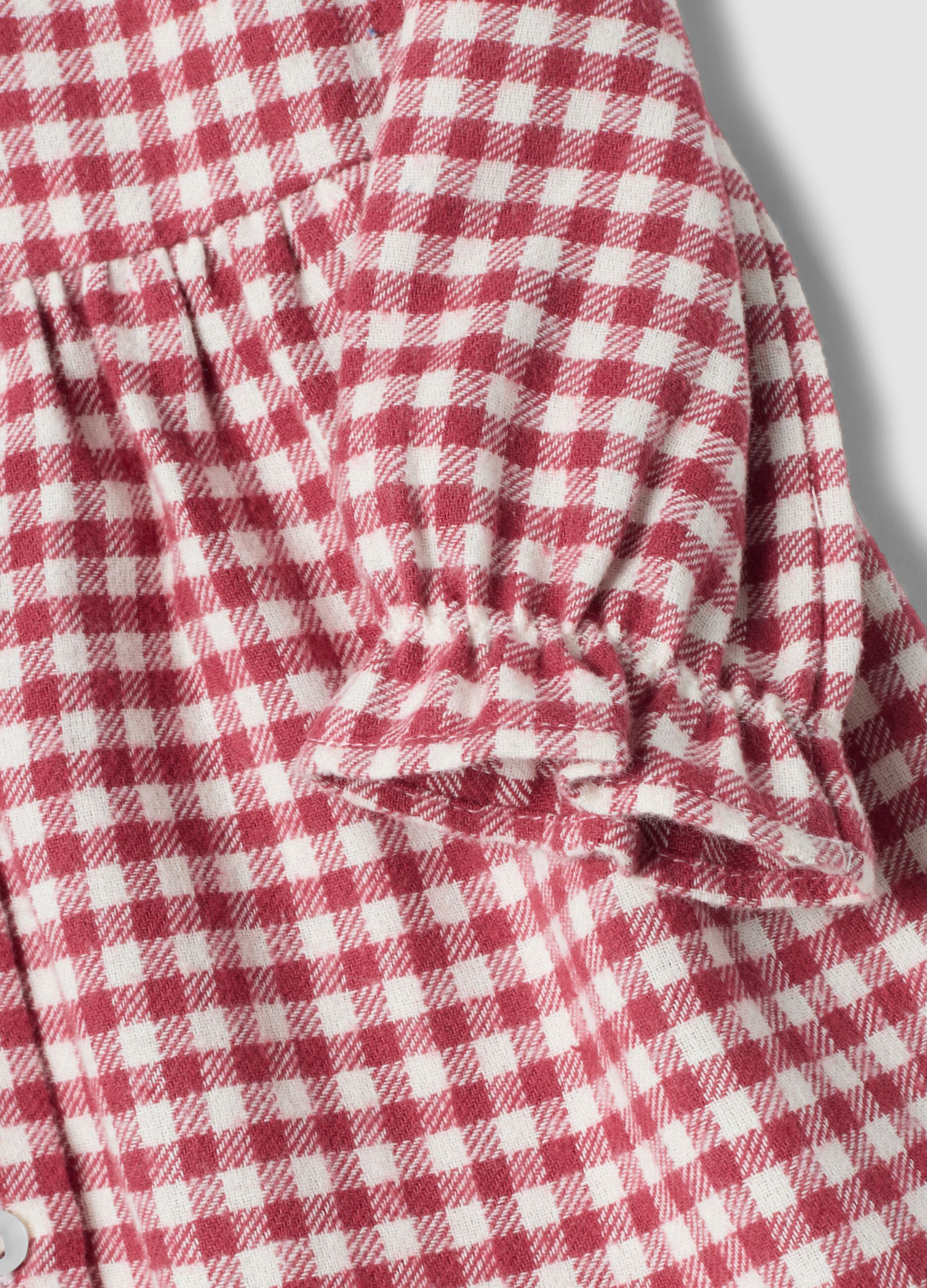Red dress with pure cotton gingham collar