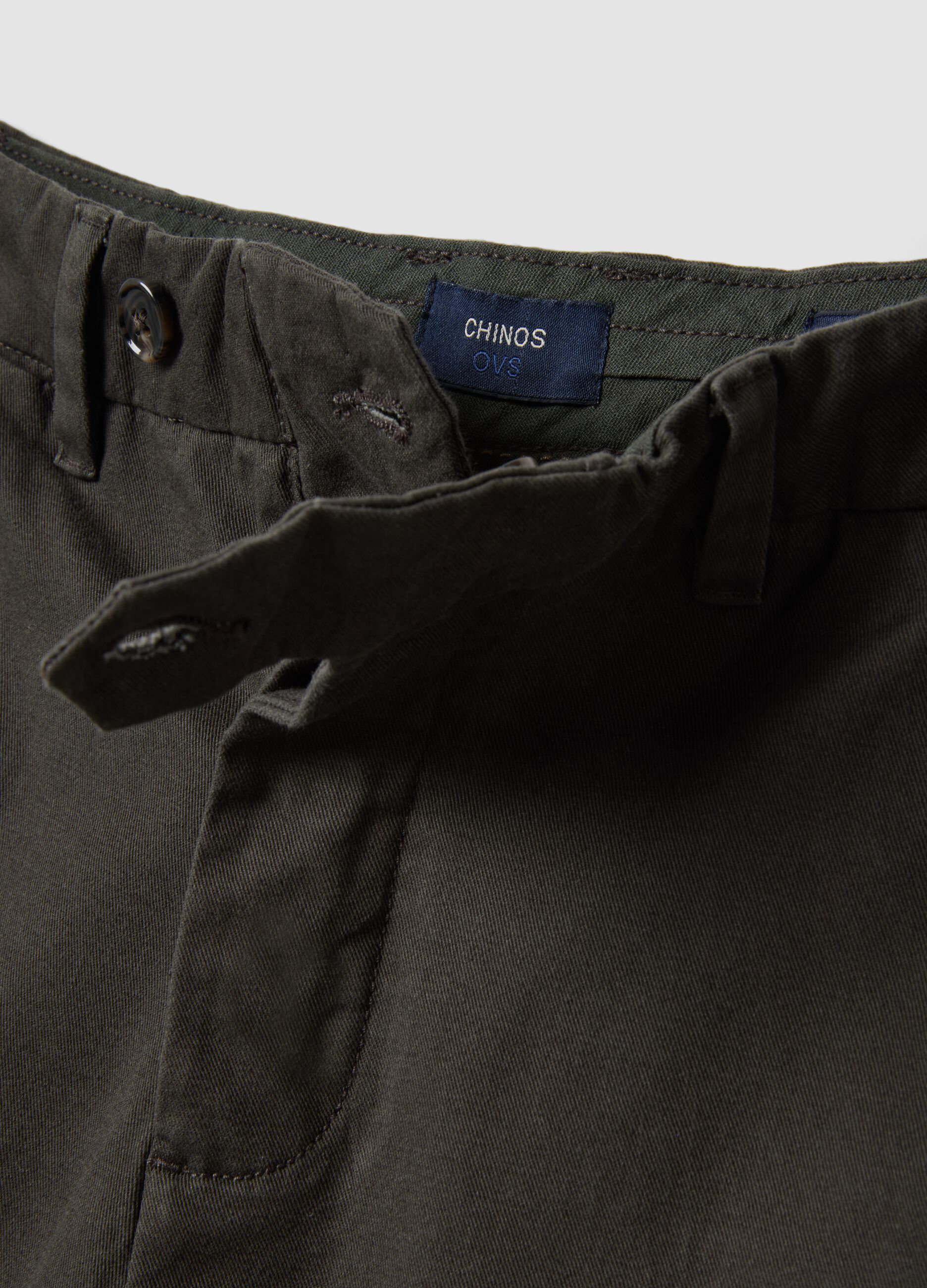 Pantaloni chino verdi in puro cotone regular fit