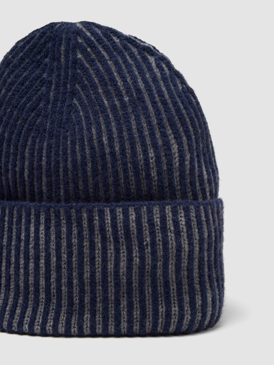 Blue and grey ribbed jersey knit beanie_2