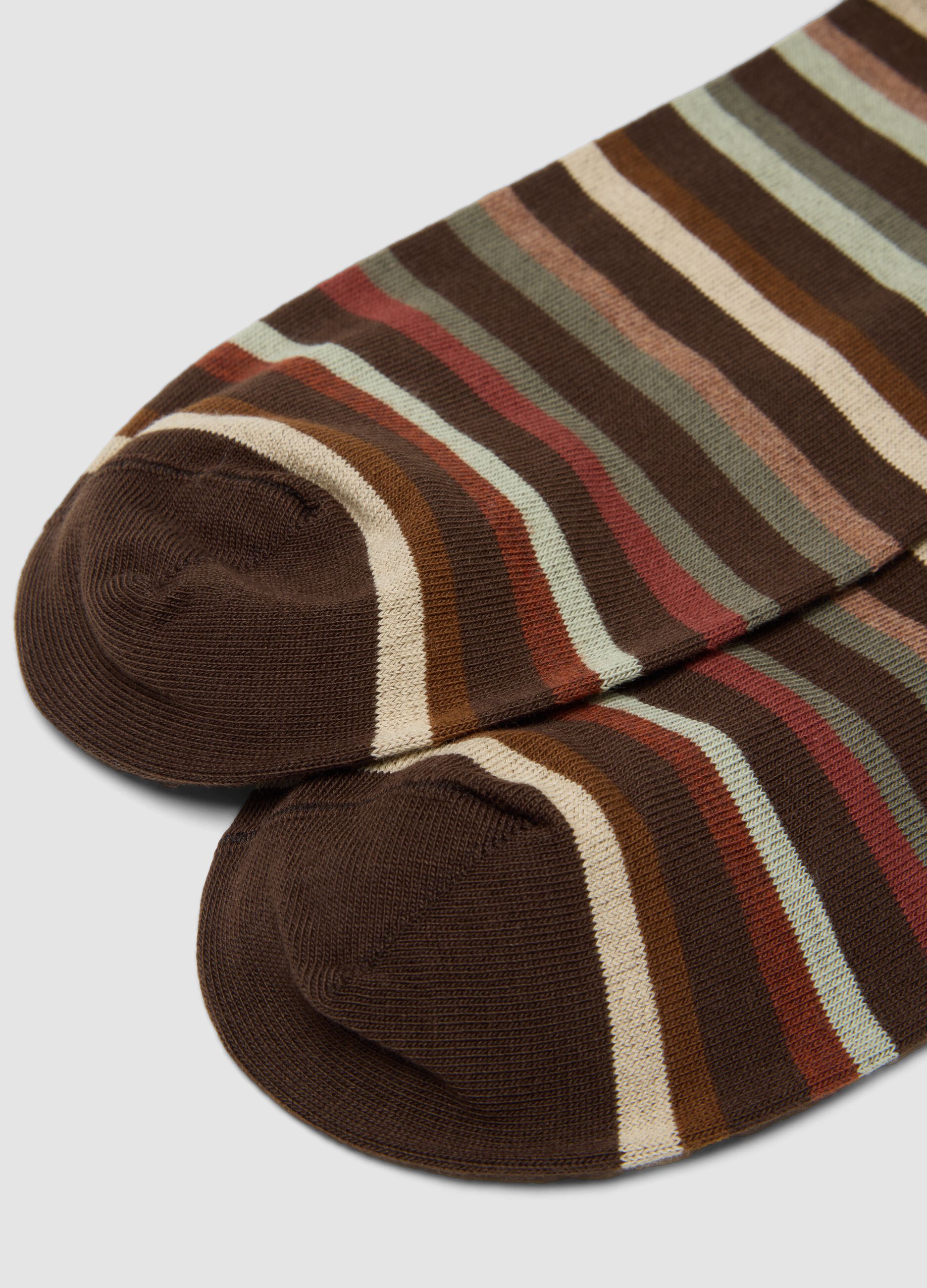 Brown striped short socks in stretch cotton