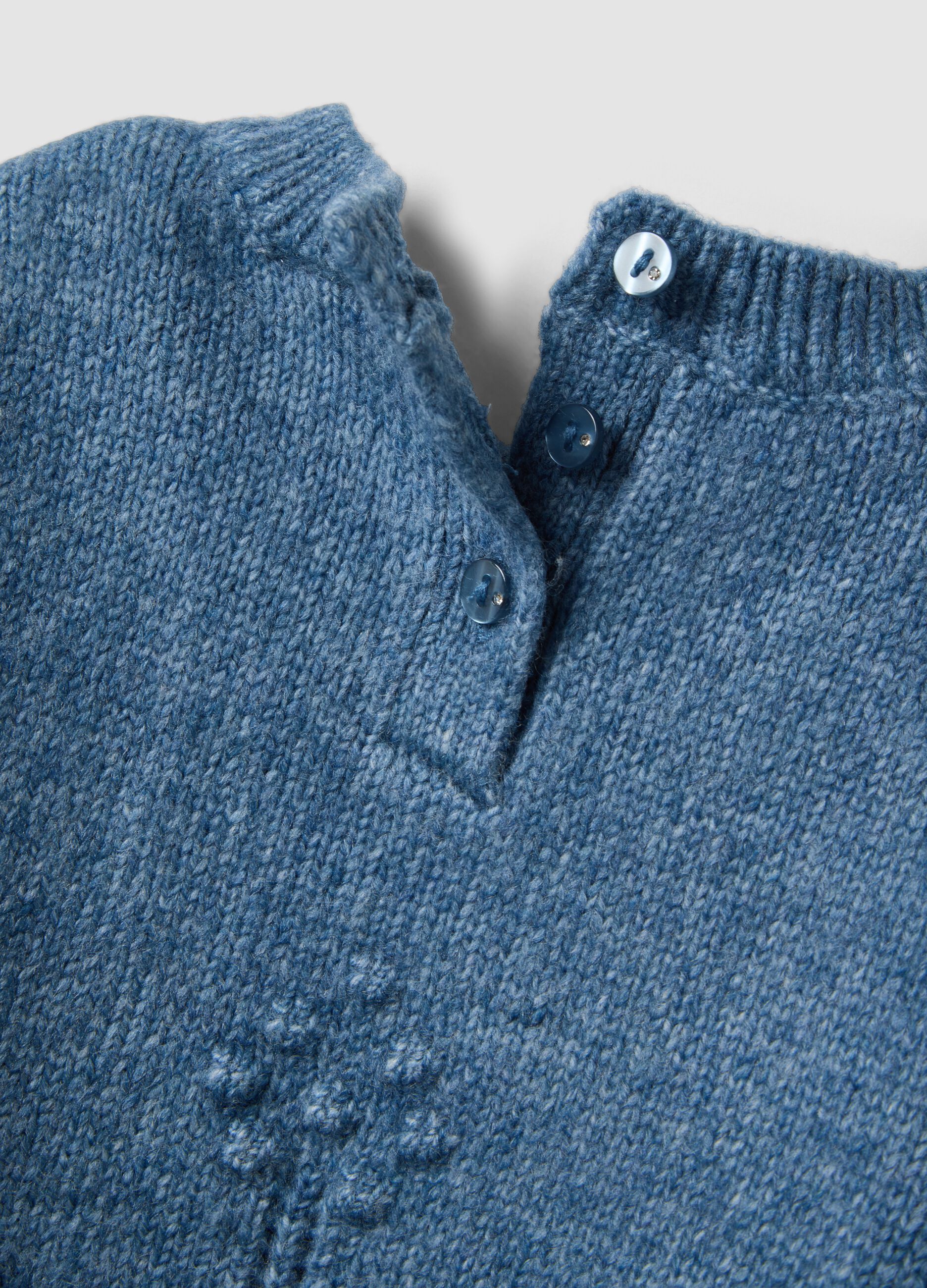 Blue crew-neck knitted jumper with floral pattern