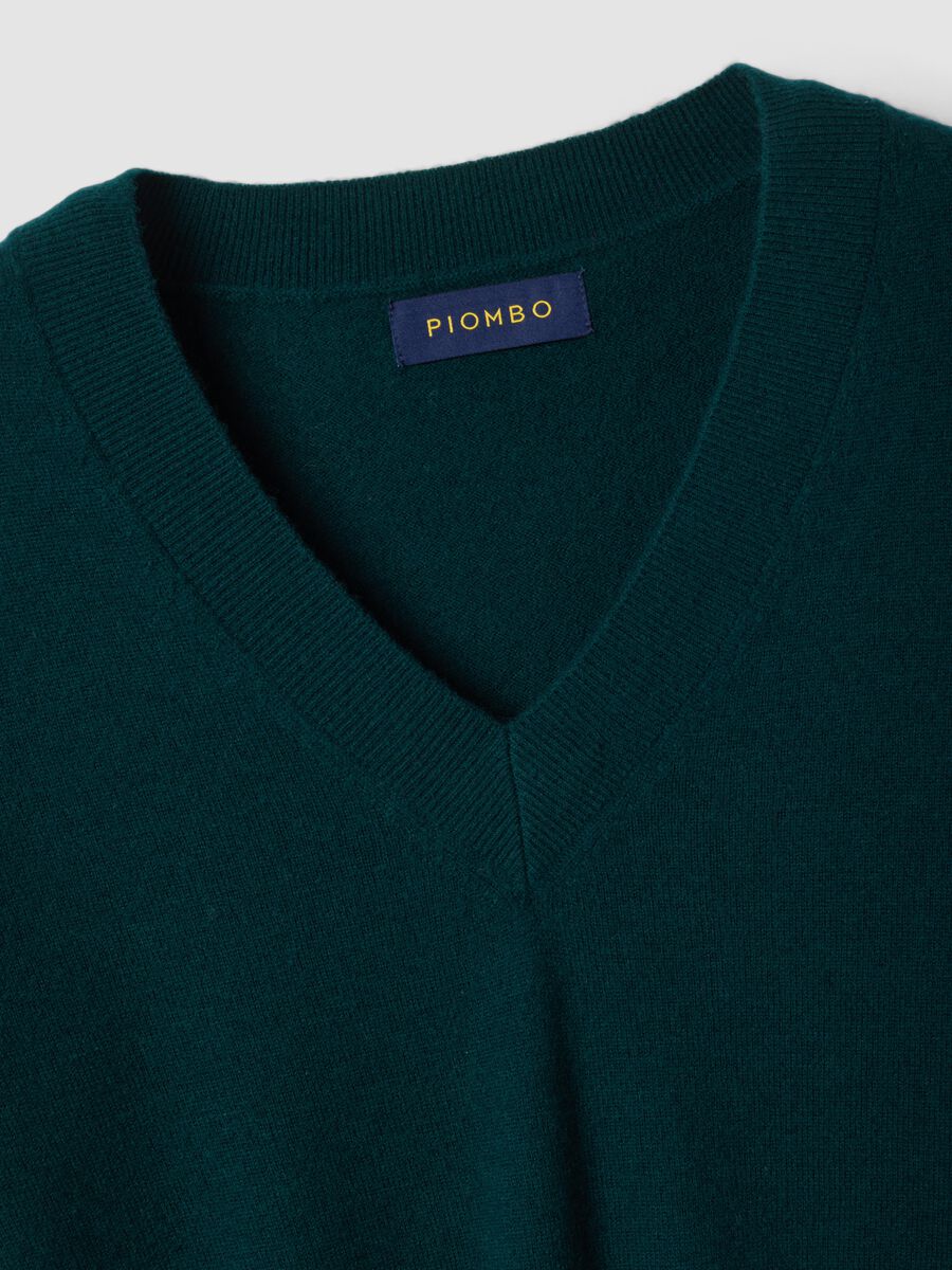 Green pure wool jumper with deep V-neck_1