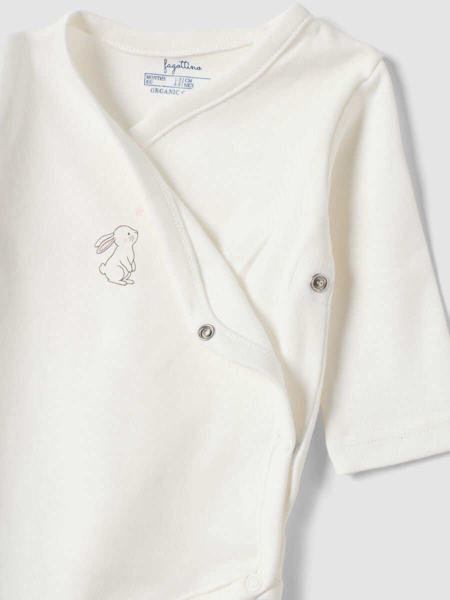 2-pack white organic cotton crew-neck bodysuits_2