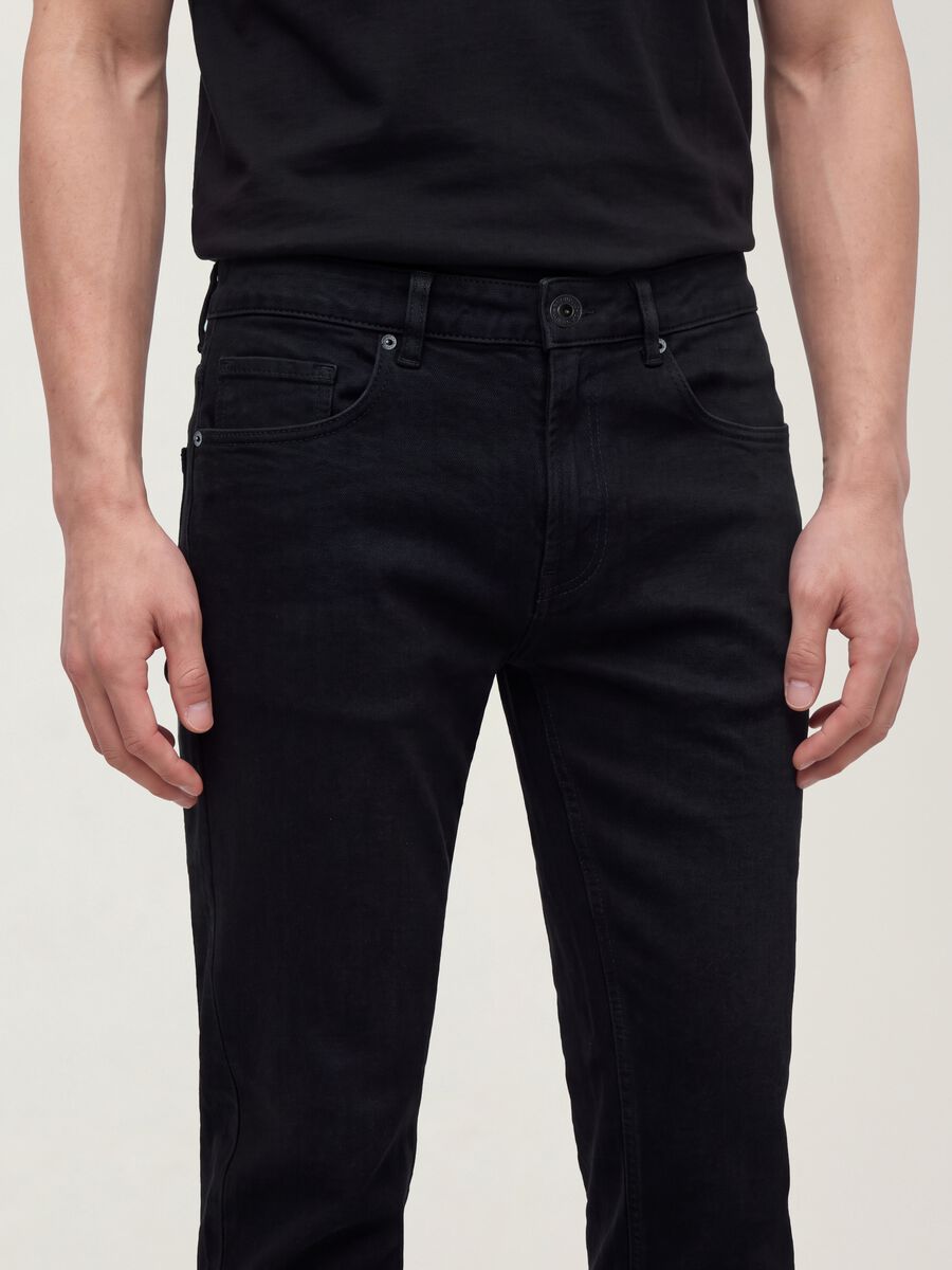 Black slim-fit jeans in cotton and viscose blend_2