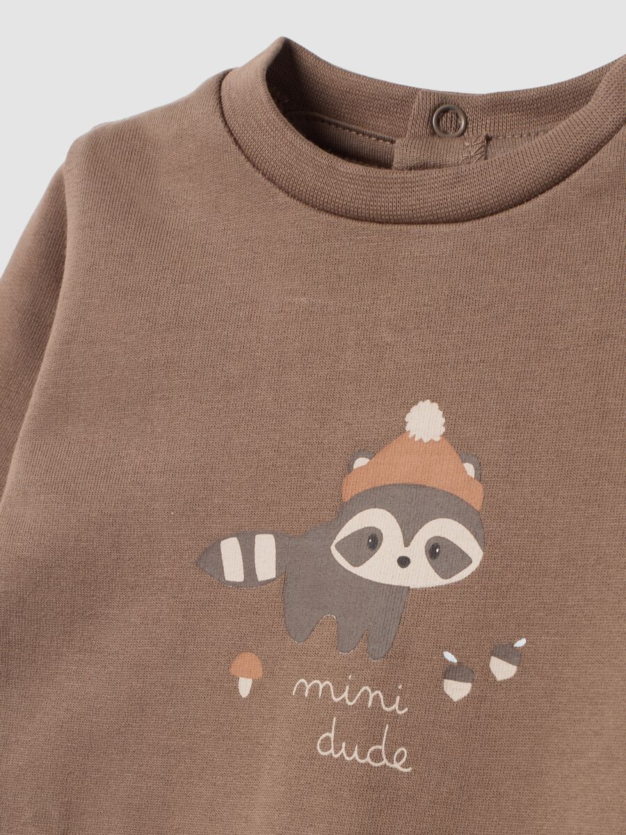 2-pack of light brown and ecru organic cotton sleepsuits_3