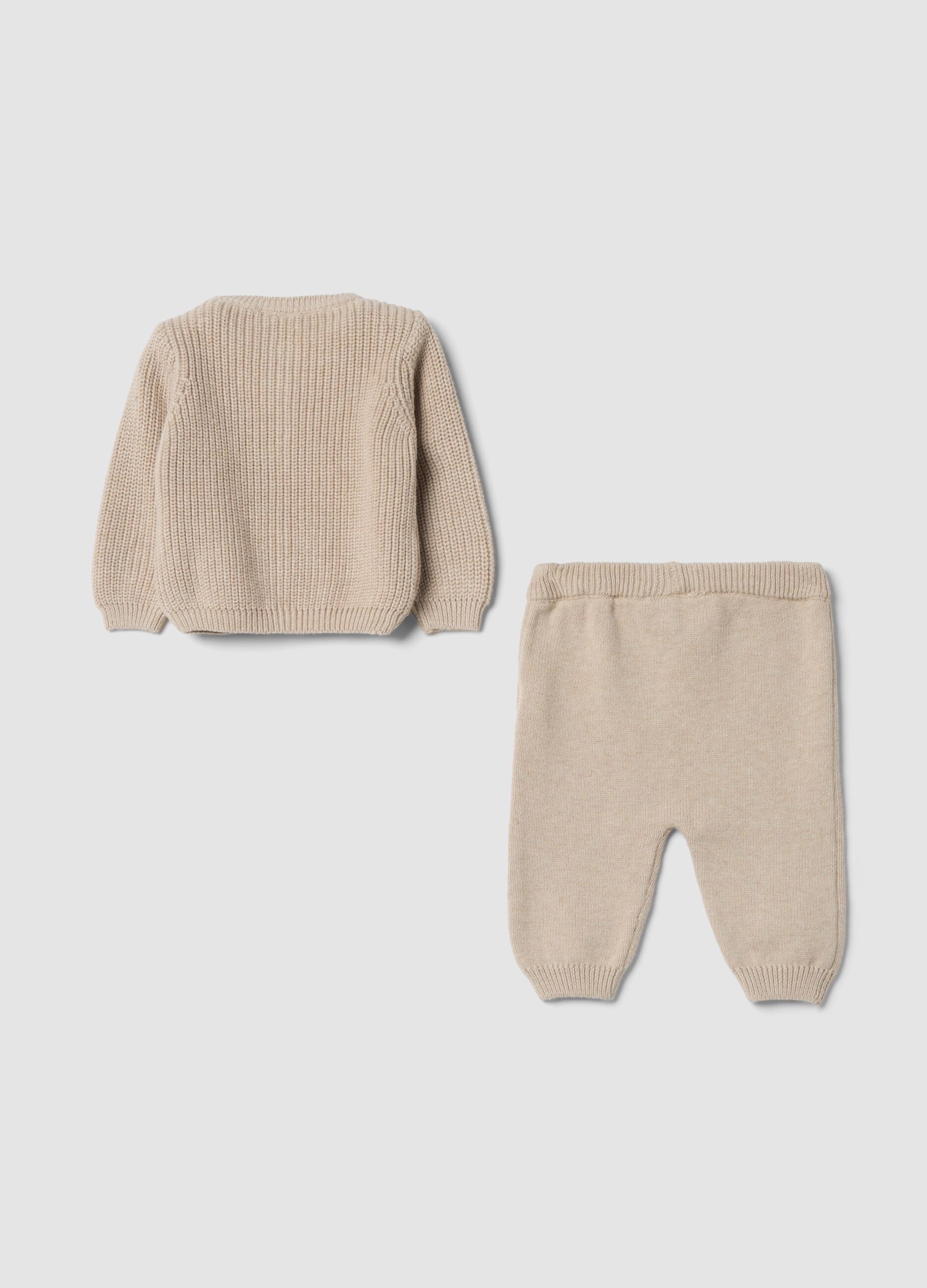 Completo beige in puro cotone organico a maglia