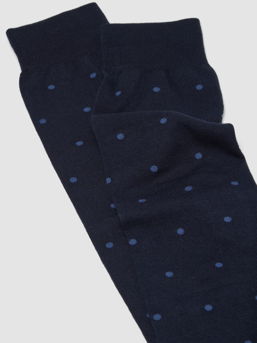 Blue stretch cotton long socks with polka dots_1