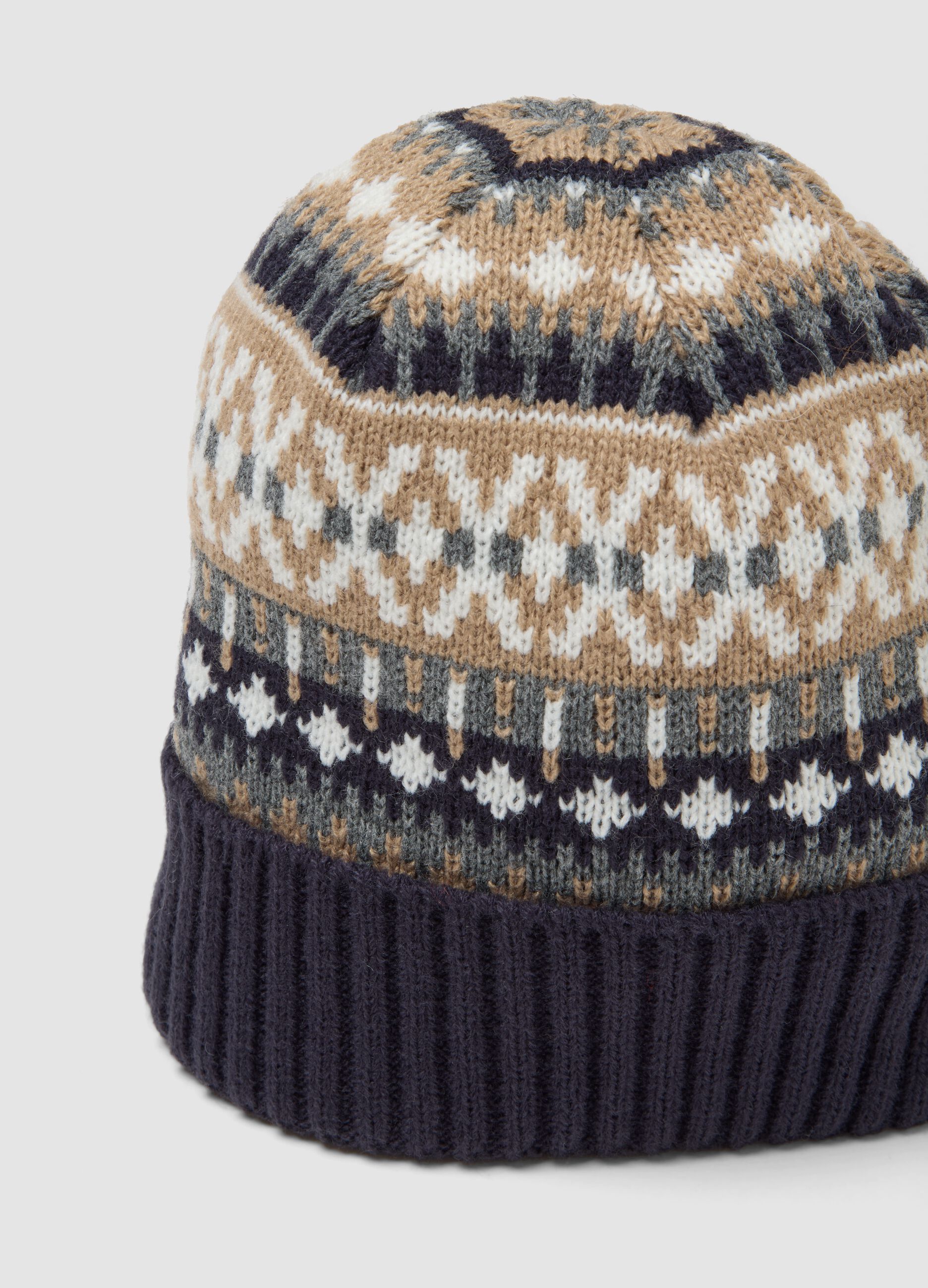 Beige jacquard knit beanie with turn-up cuff