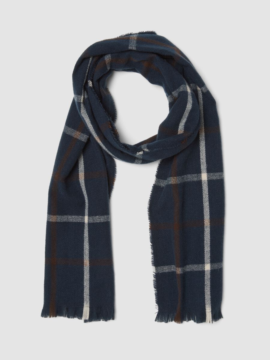Navy checked scarf with fringes_0